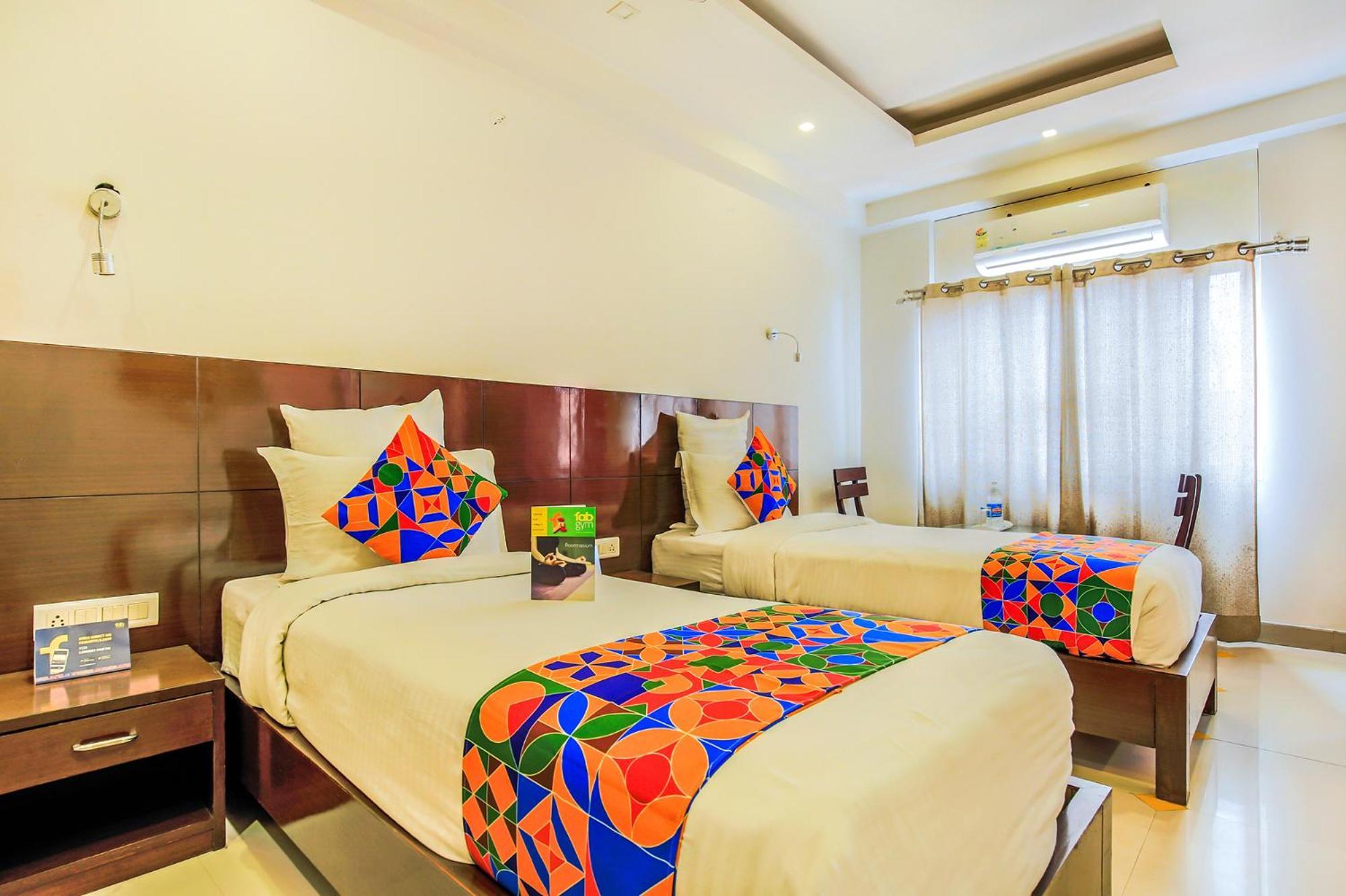Hotel Fabhotel Tipsyy
