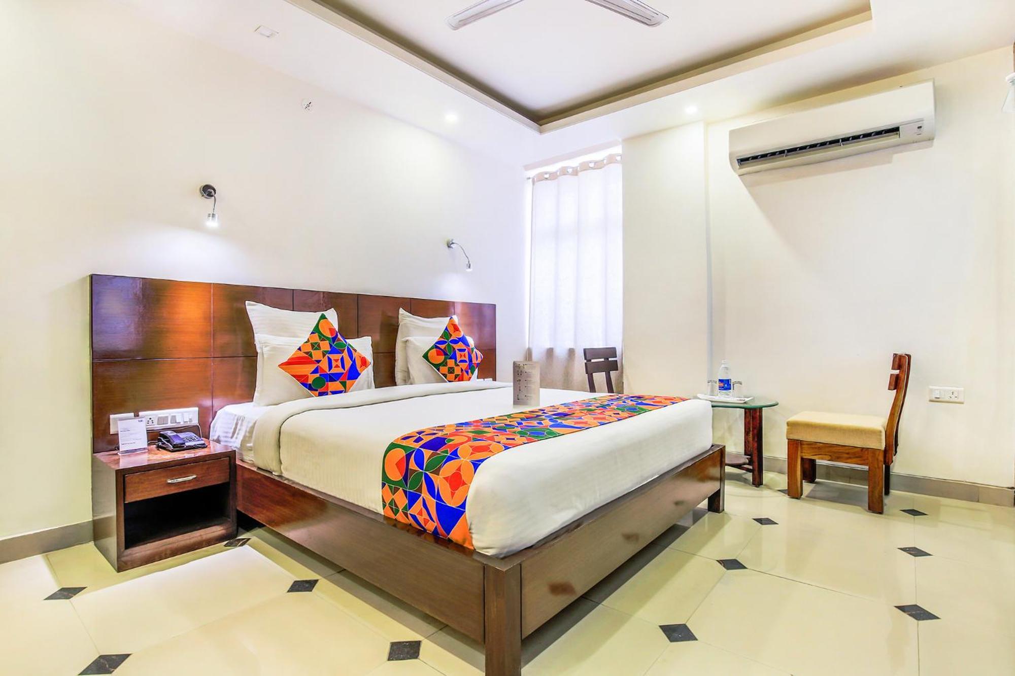 Hotel Fabhotel Tipsyy