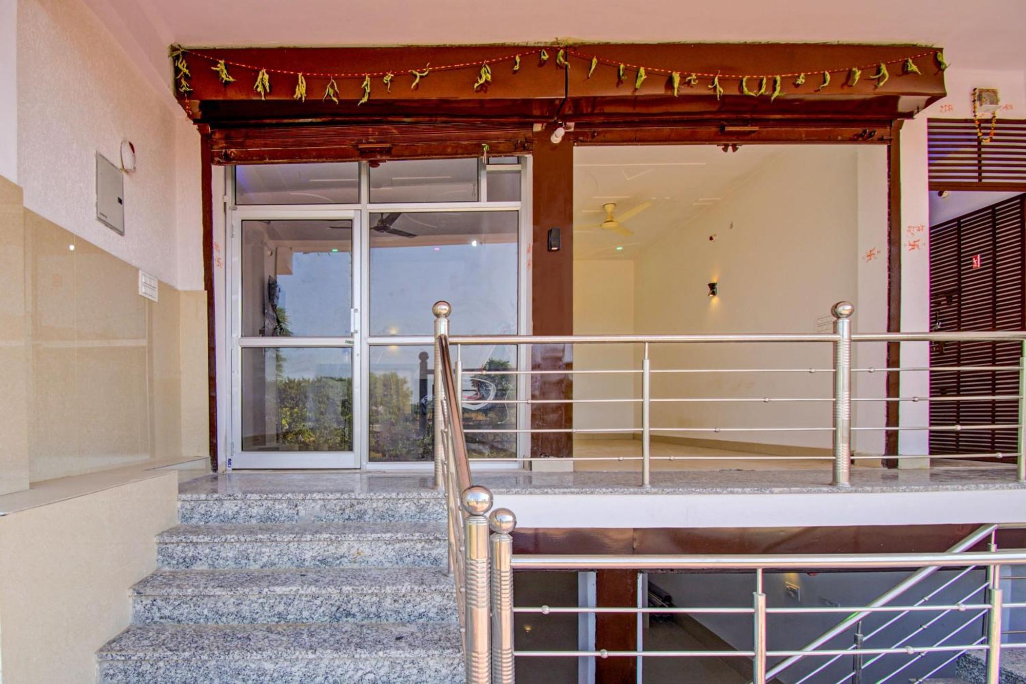 O Star Rest 3*