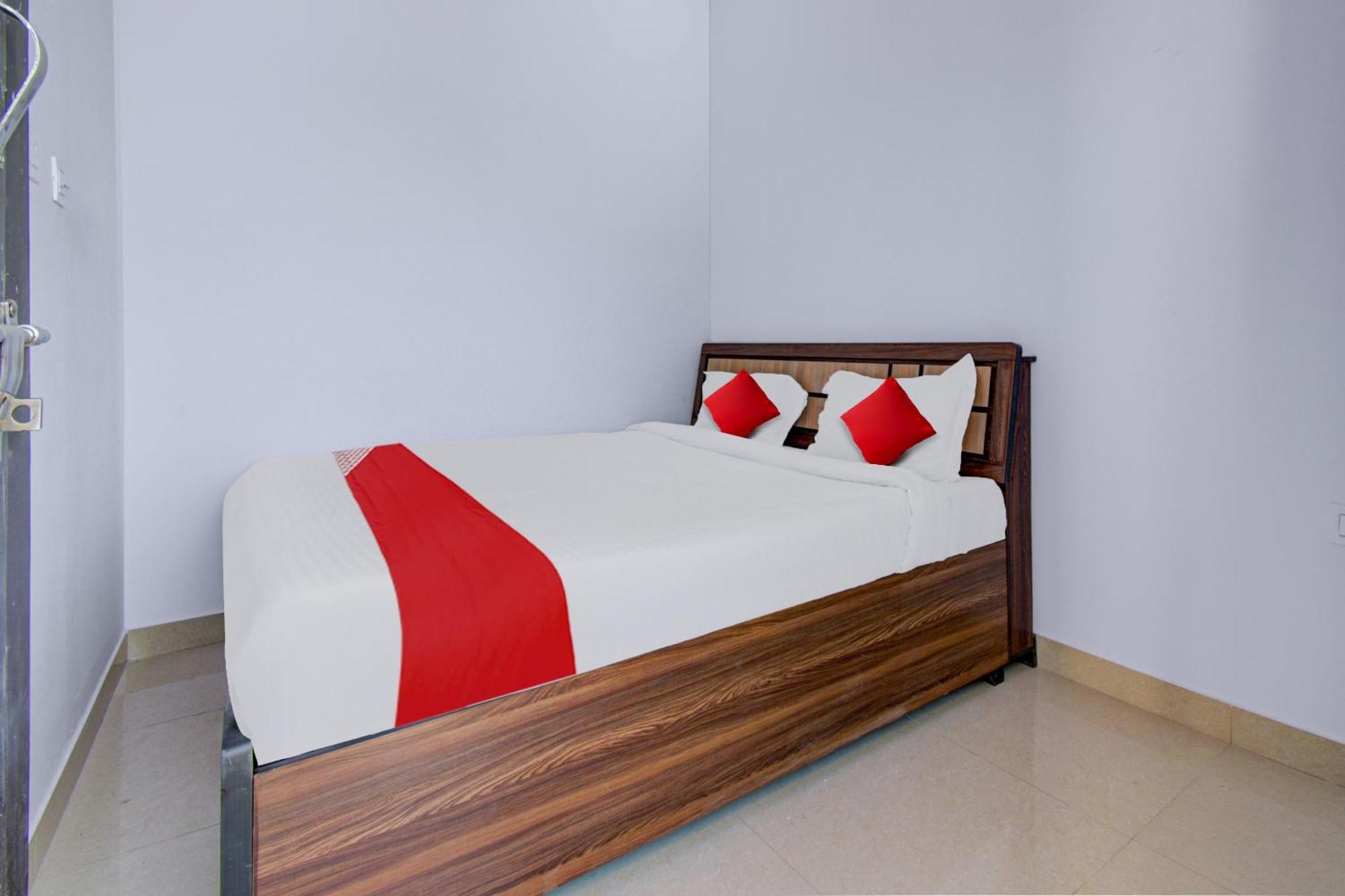 O Star Rest Hotel