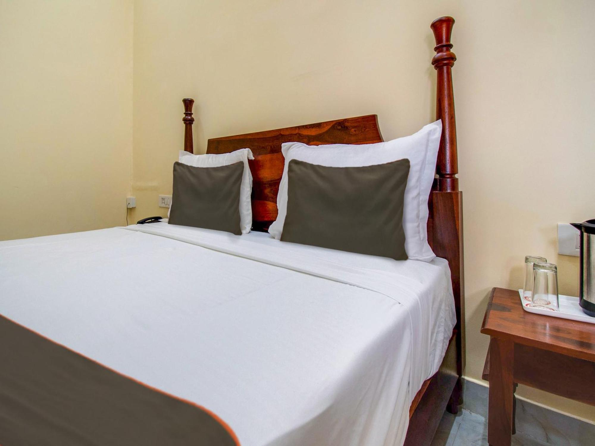 Collection O Omeshwari Hotel 3*