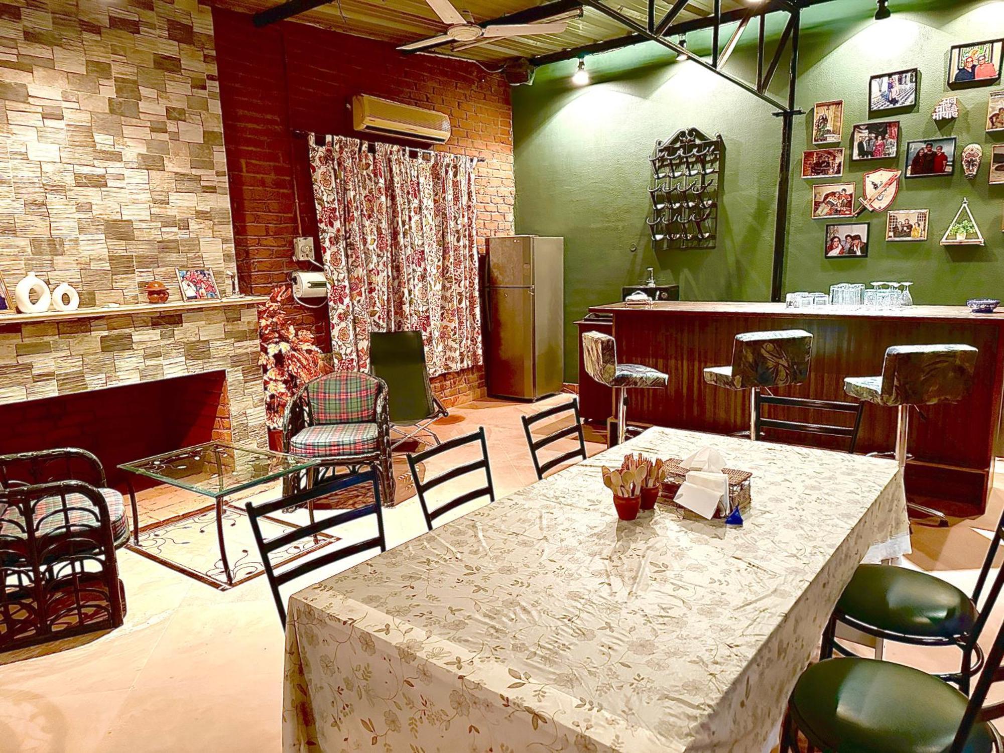 Om Kanta Farms Chalet Jaipur