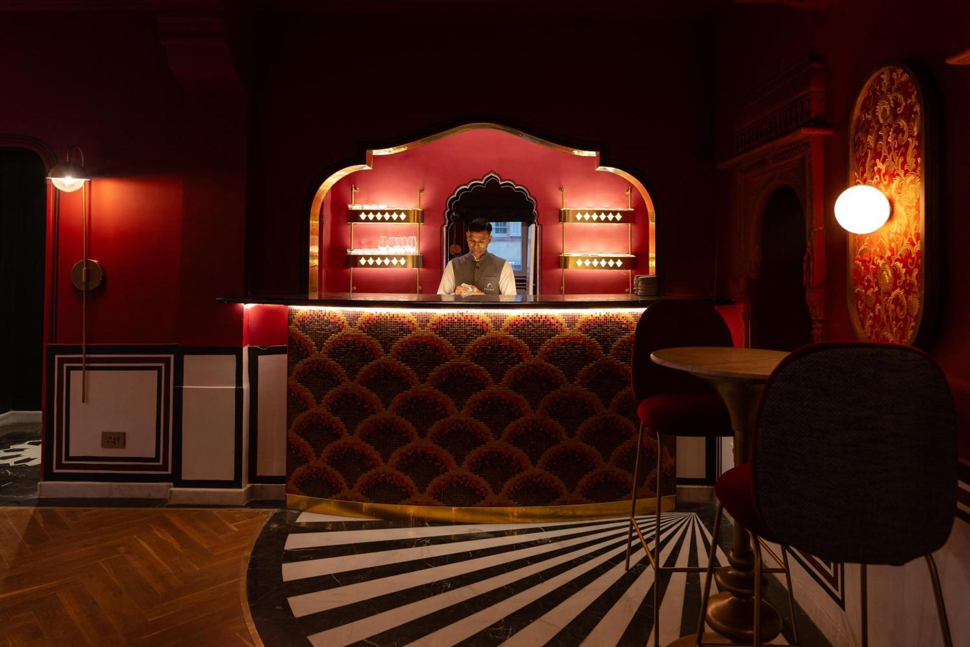 Hotel Padmaa 4*