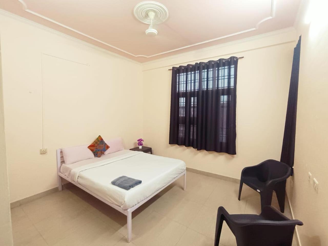 Hostel Galaxy Backpackes Airport *