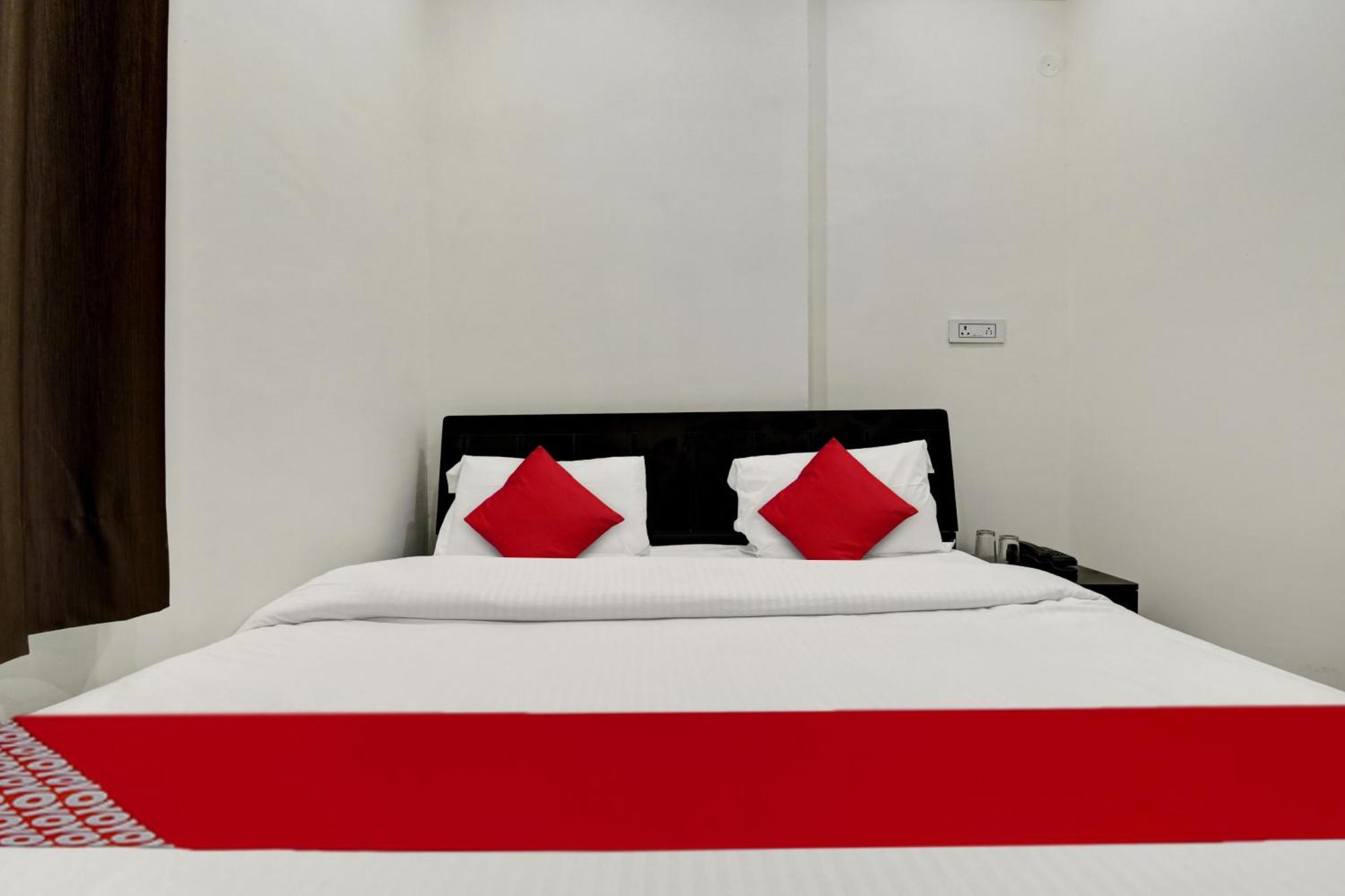 O Pari Residency