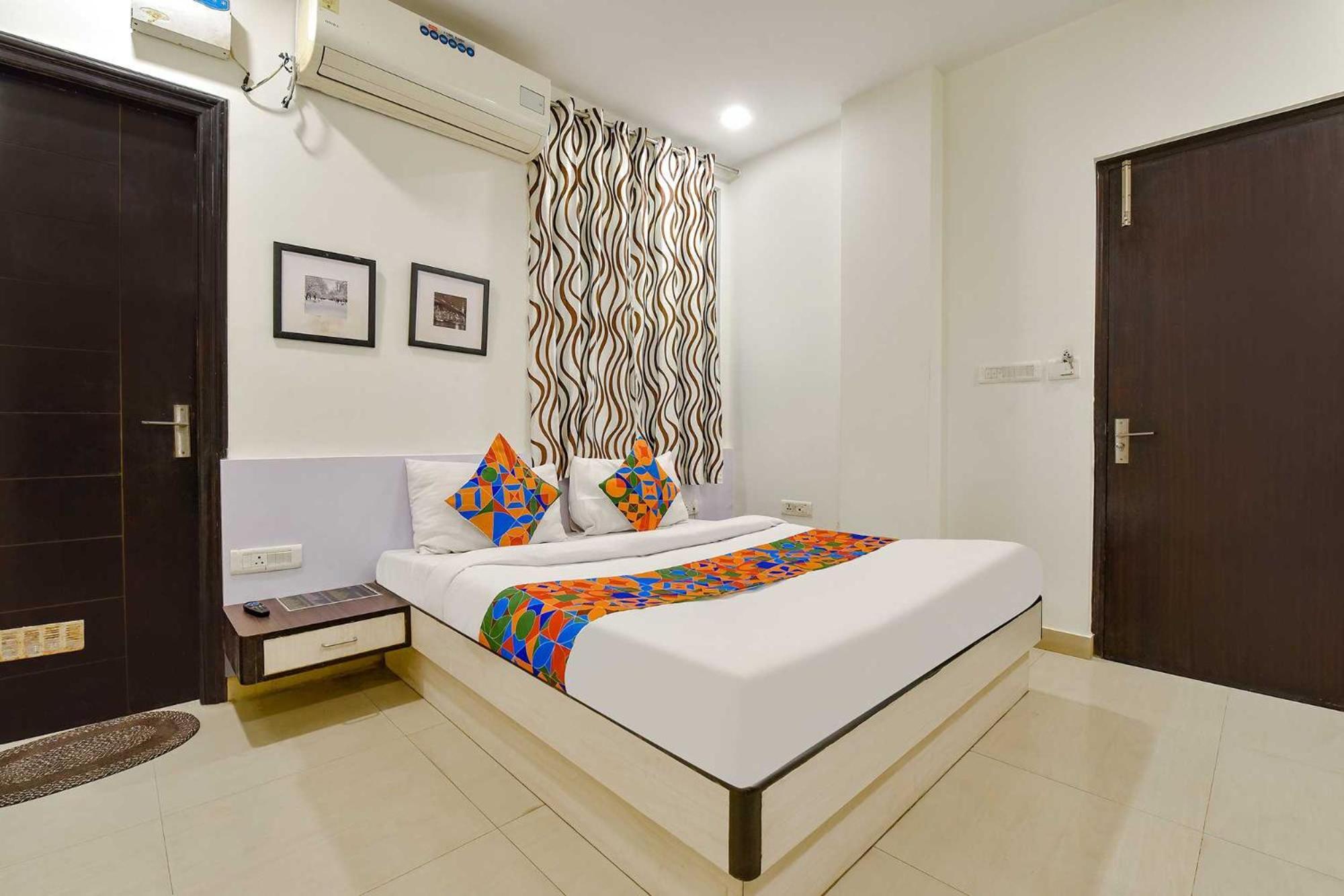 Hotel O Global Wonder 4*