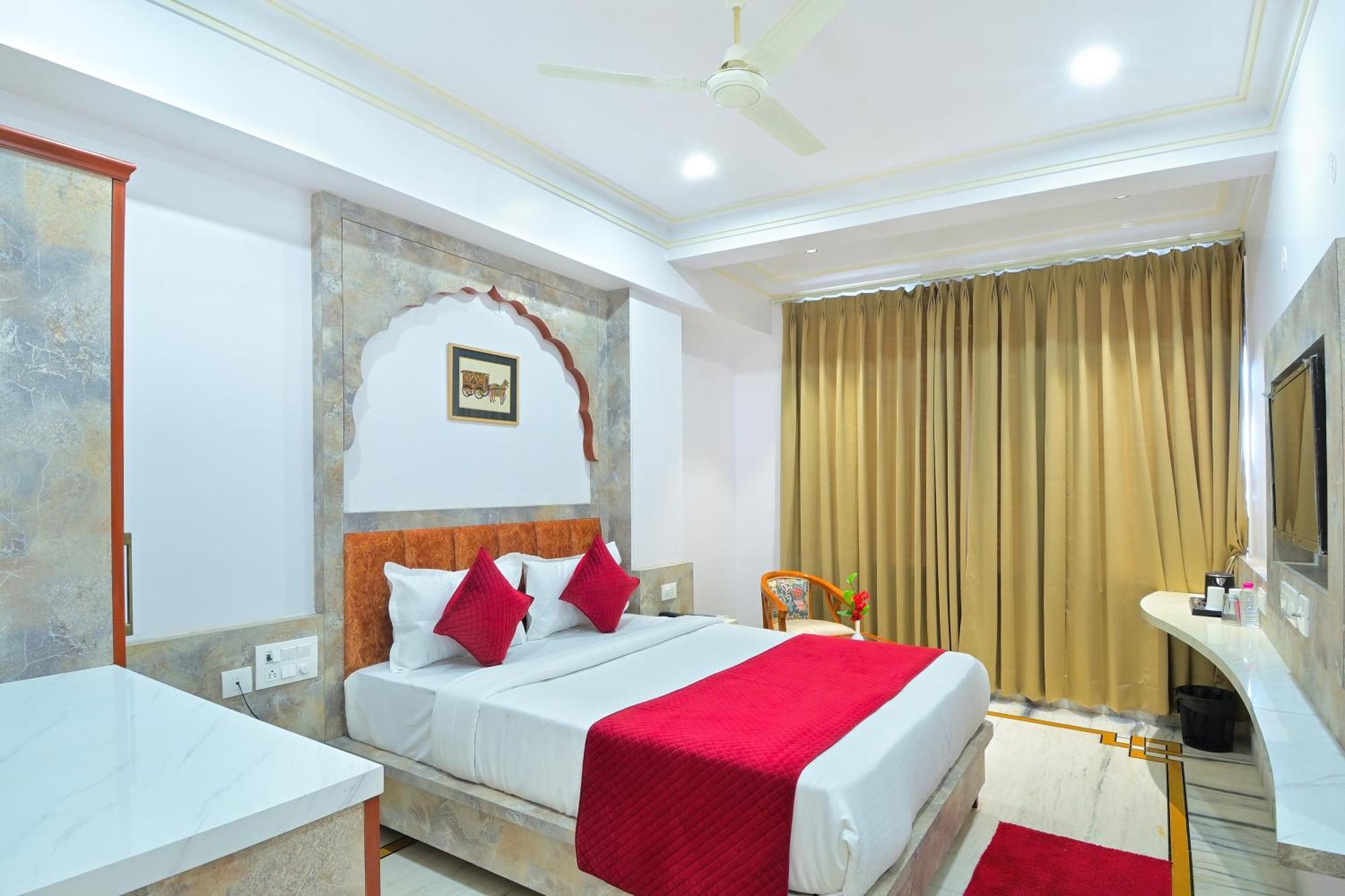 Trim Boutique Parkota Haveli Hotel