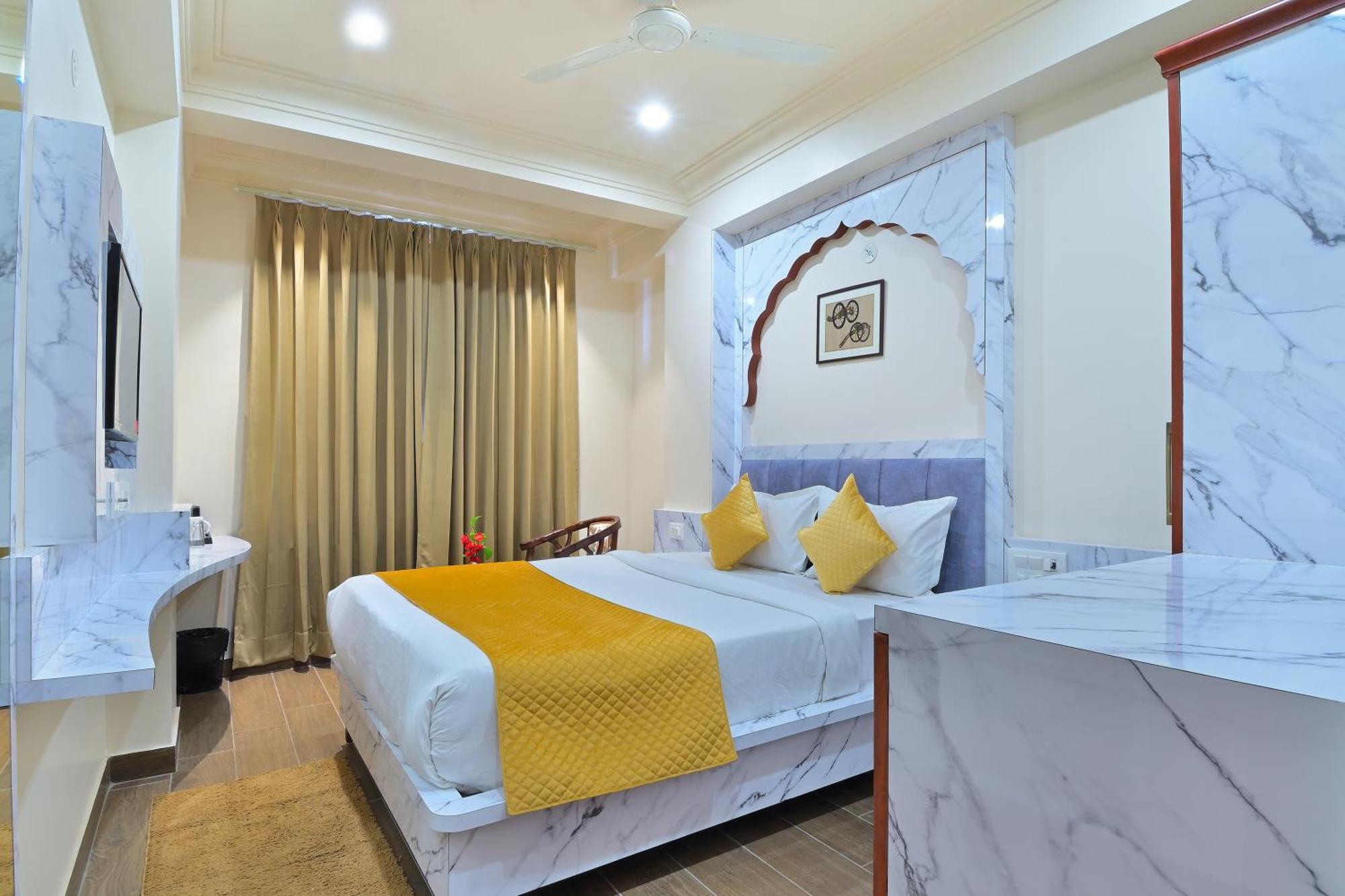 Trim Boutique Parkota Haveli