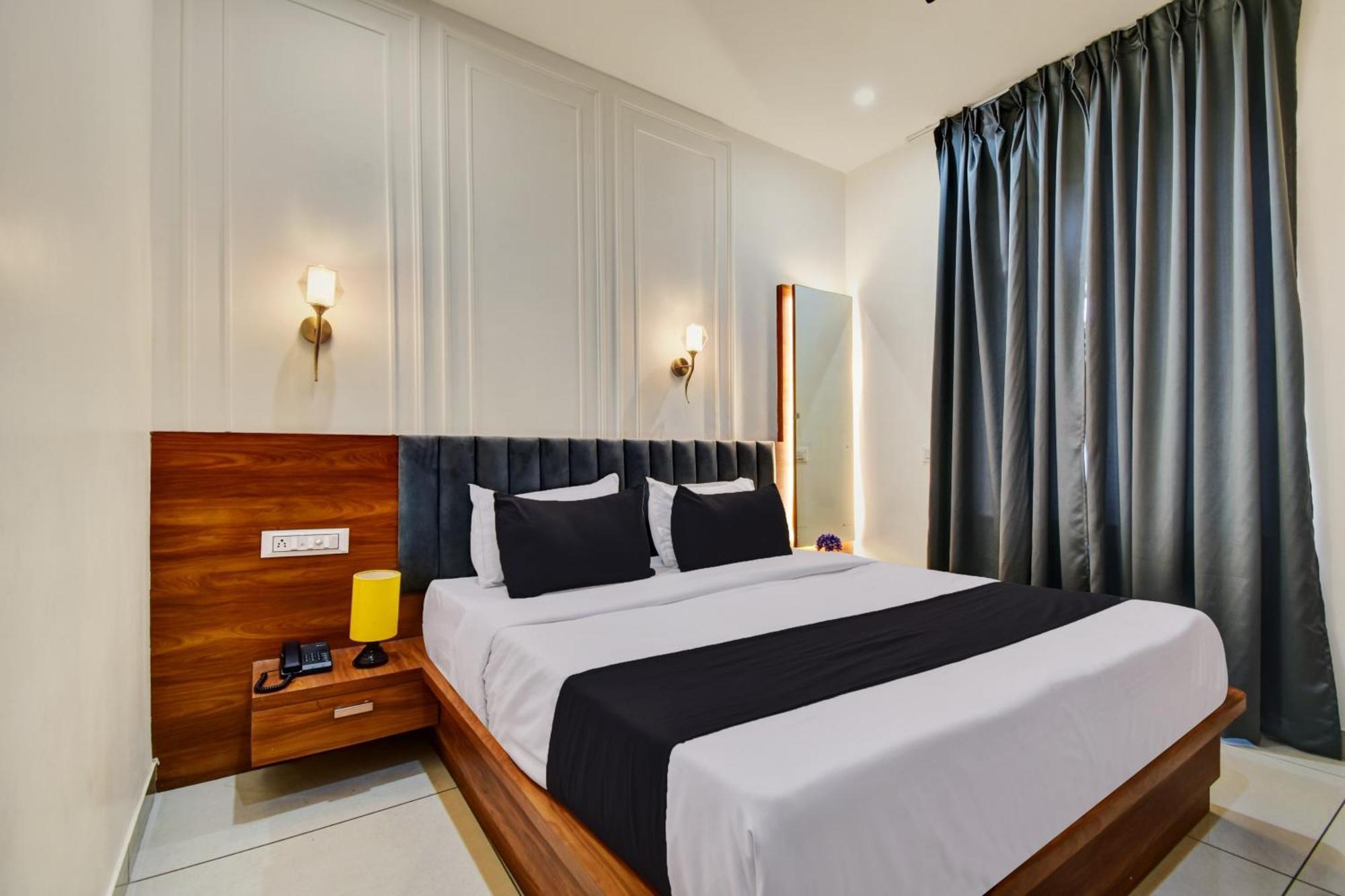 M.s Hotel