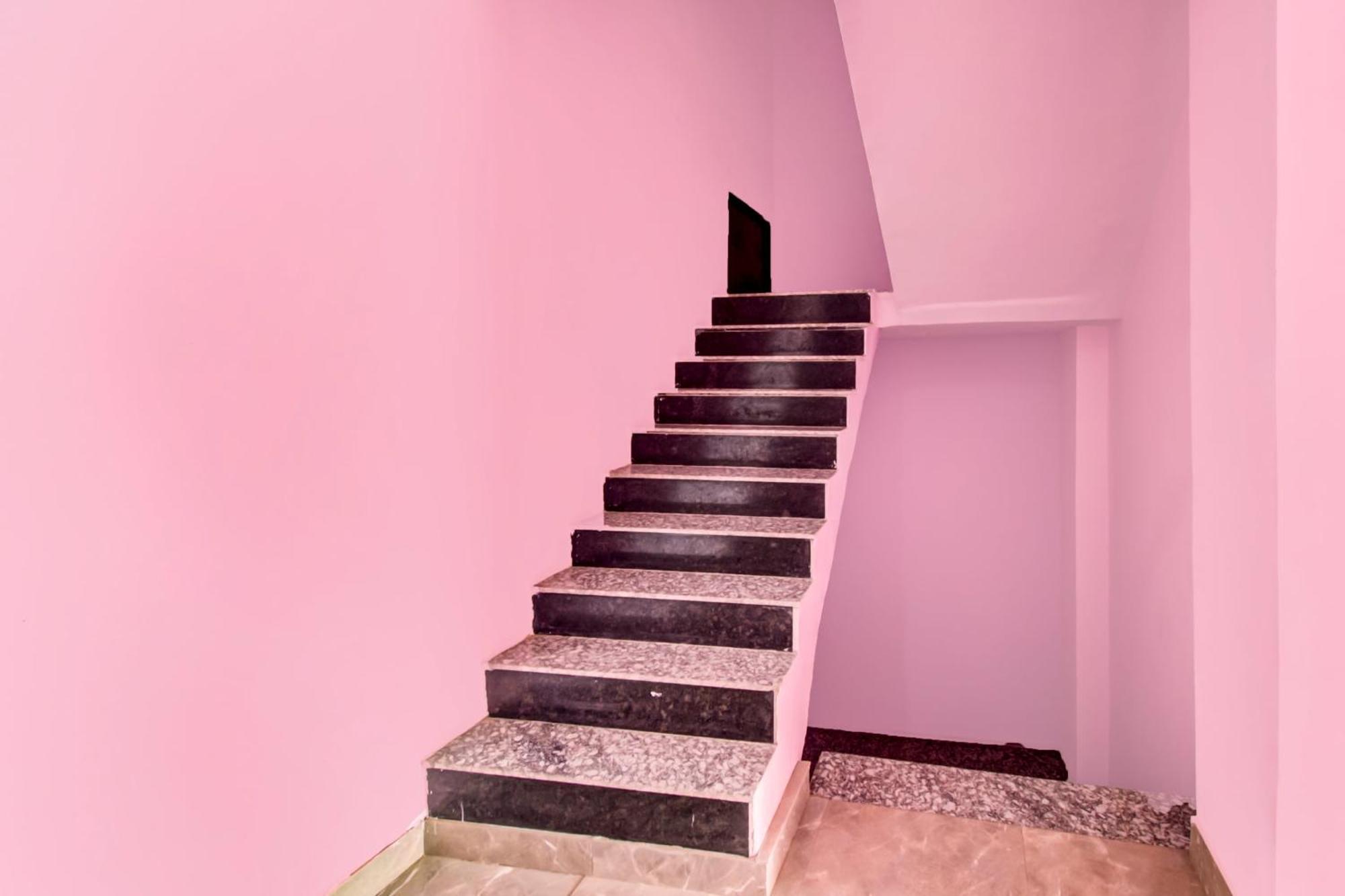 O Radha Hotel 4*