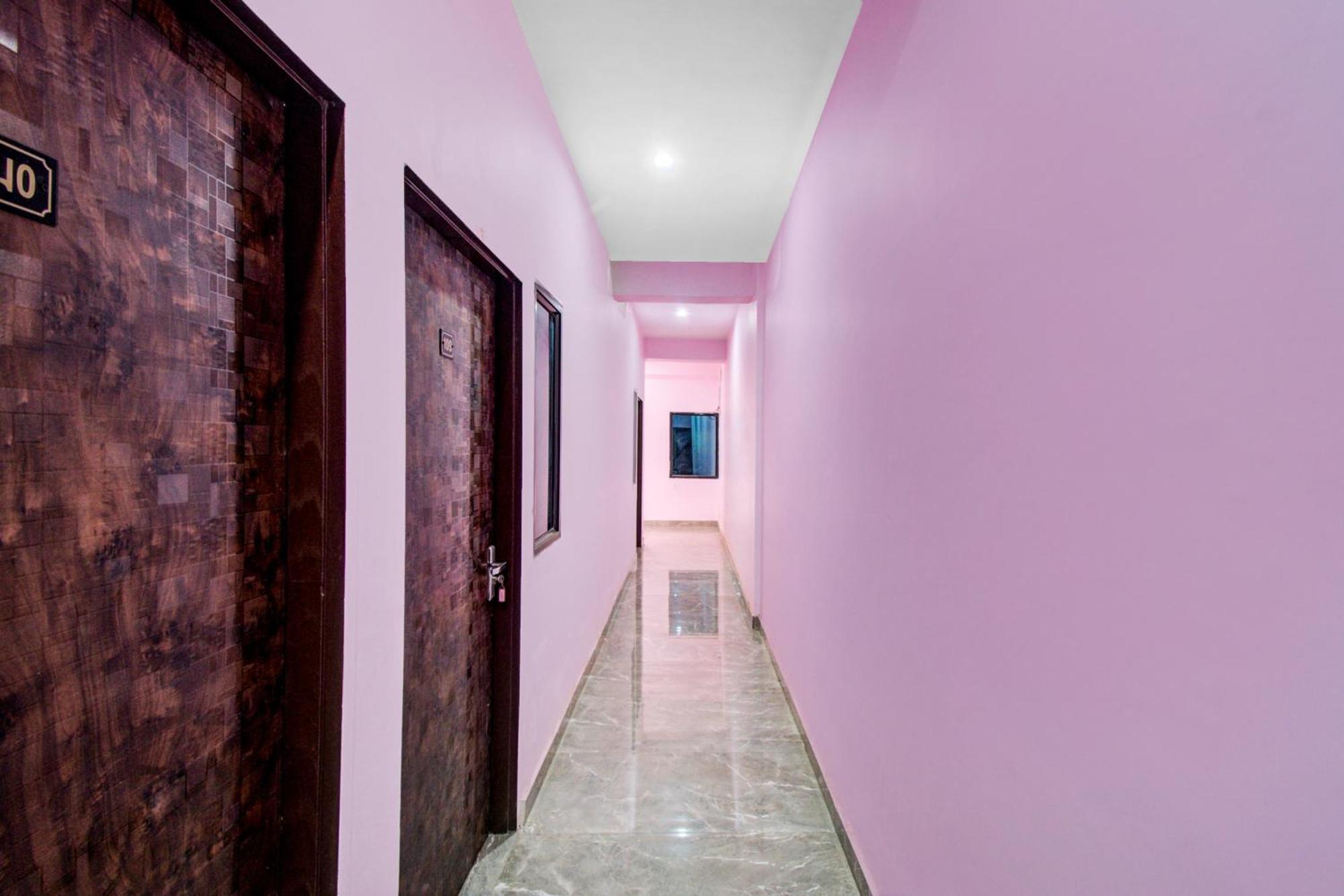 Hotel O Radha Jaipur