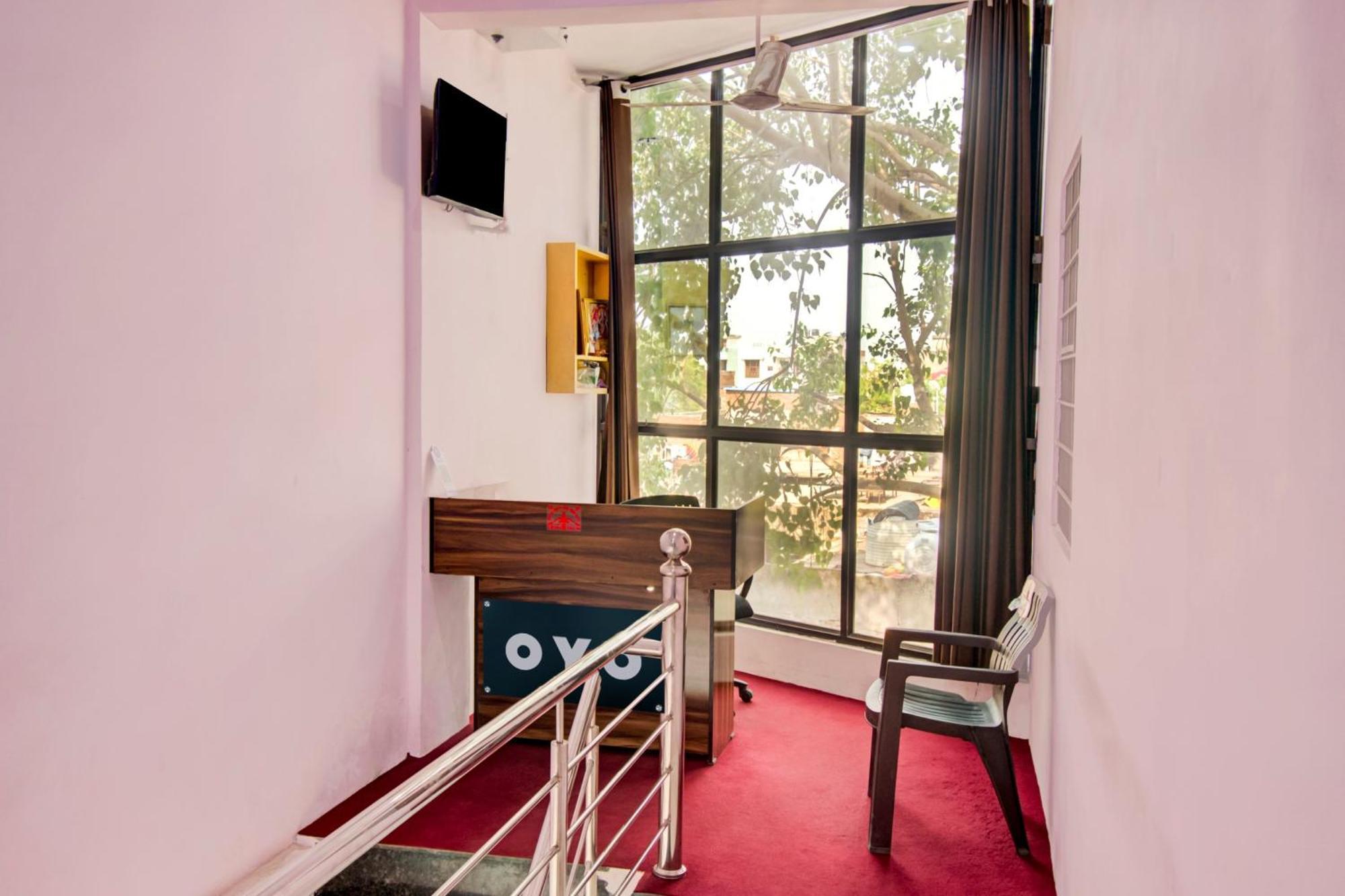 Hotel O Radha Jaipur