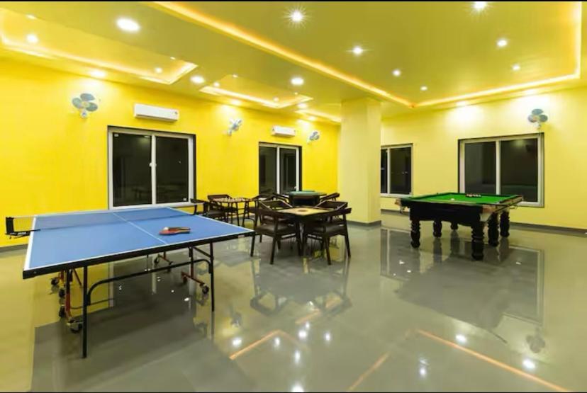 Fully Furnished Luxury Flat In Free Wifi Apartment
