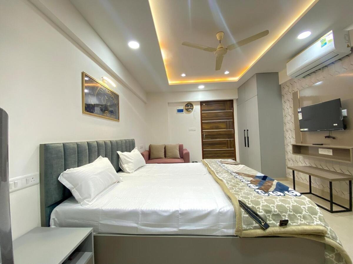 Fully Furnished Luxury Flat In Free Wifi *
