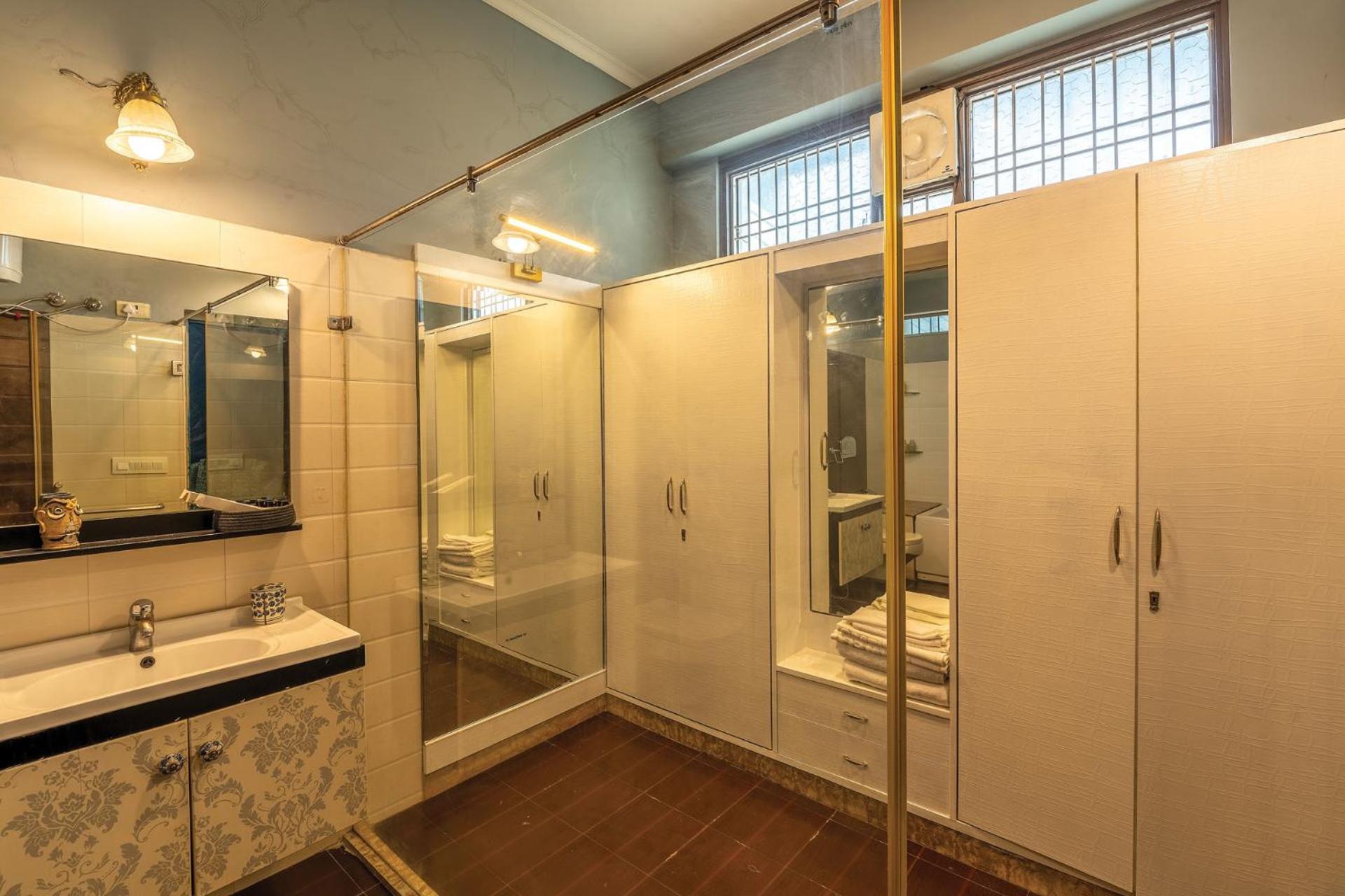 3 Bhk Art - Garuda By Lalluji Luxe