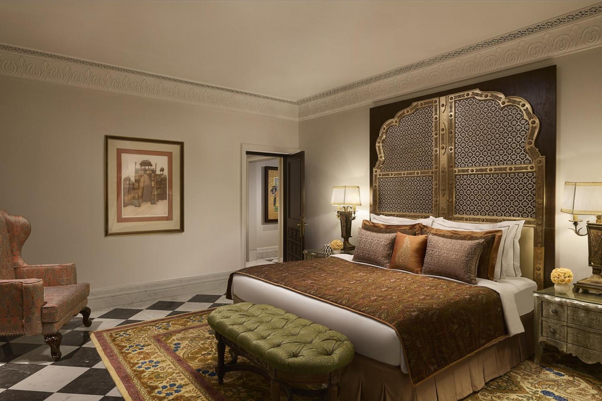 Jai Mahal Palace Hotel 5*