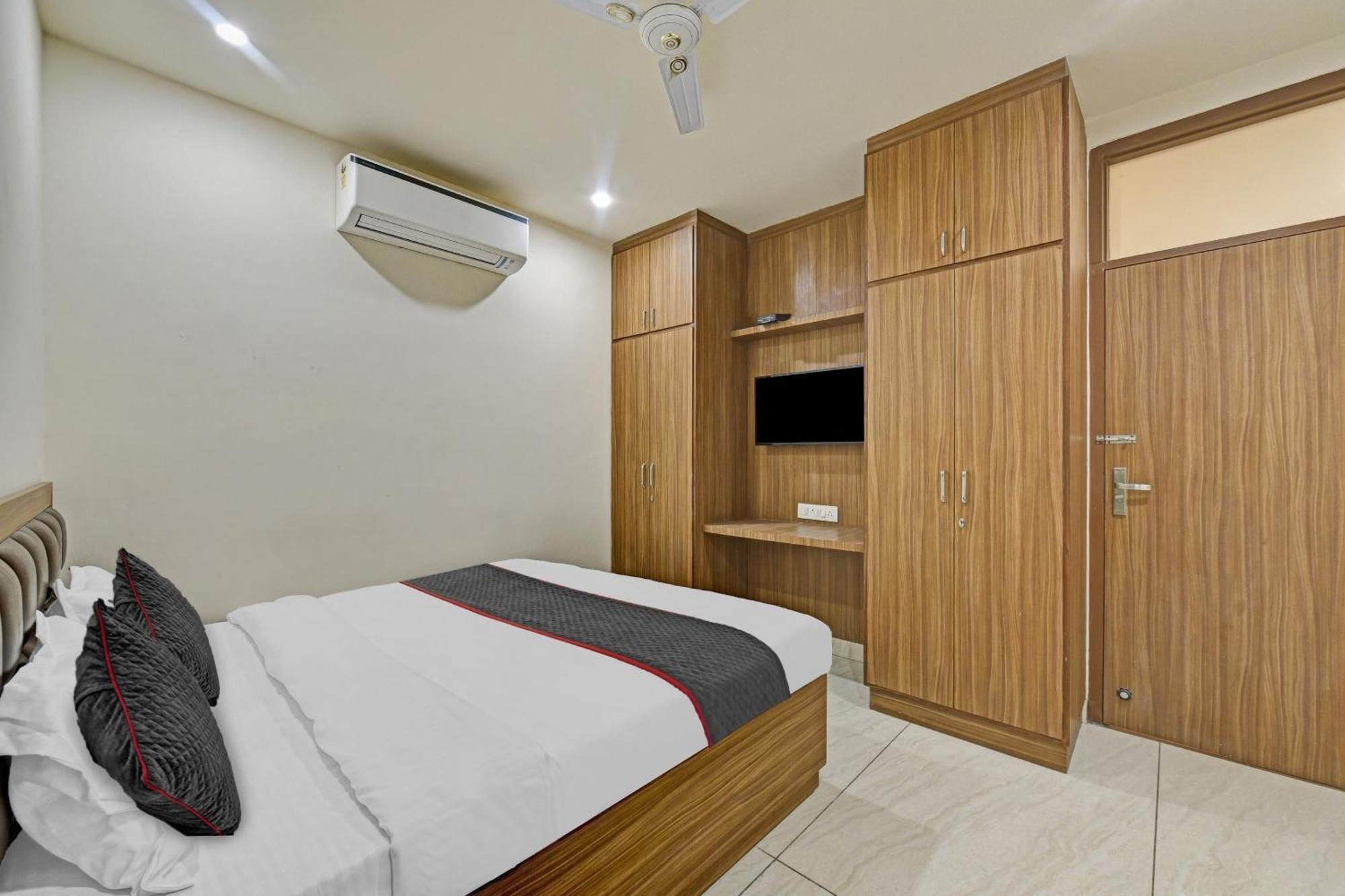 O The Circle Rajapark Hotel Jaipur
