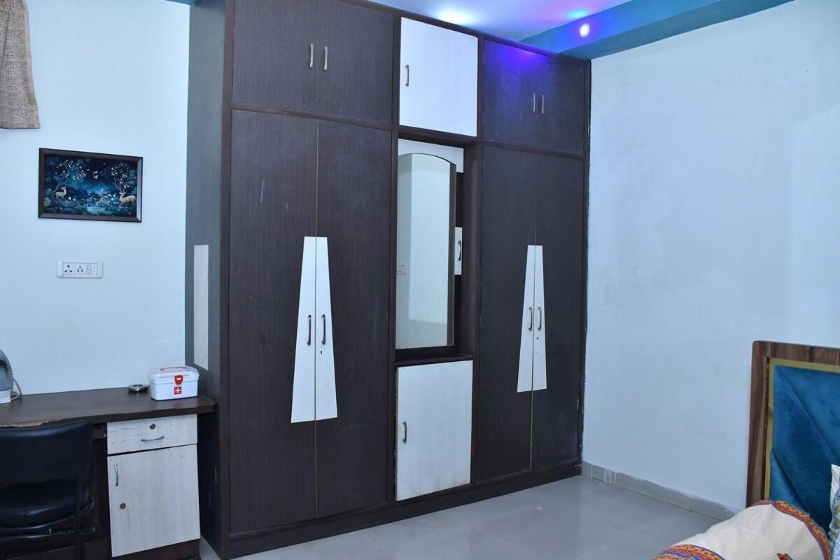 Independent House In * Jaipur
