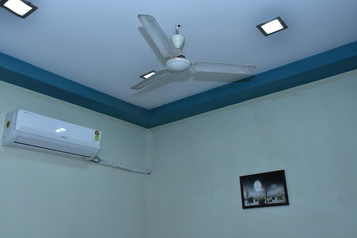Villa Independent House In