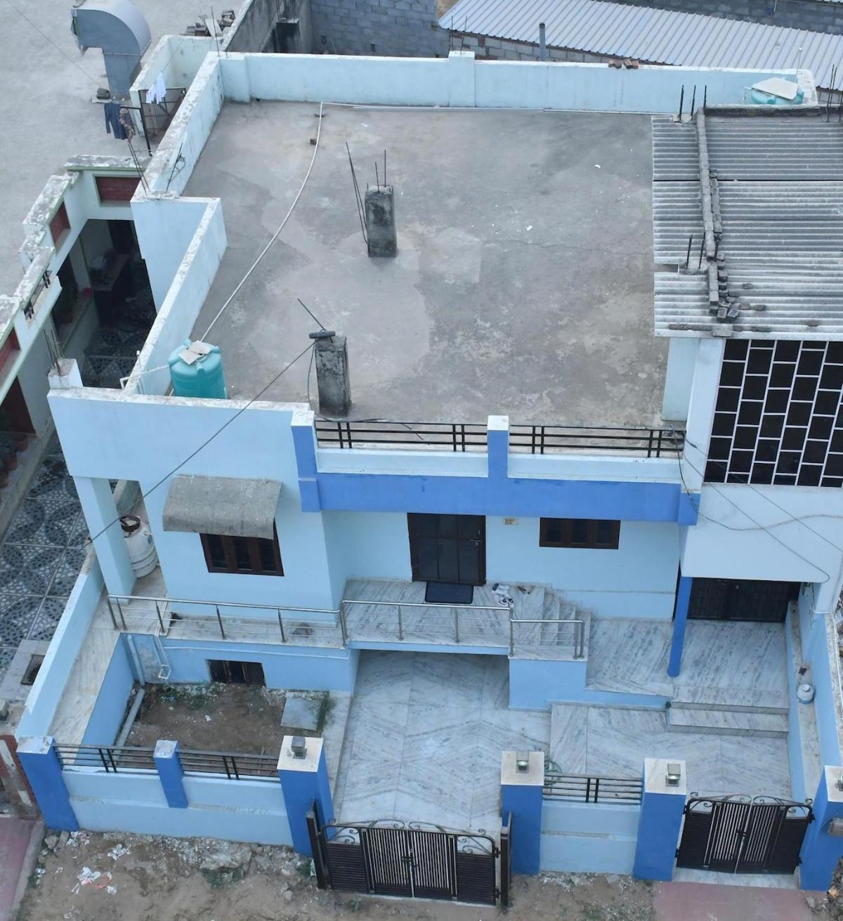 Independent House In Villa