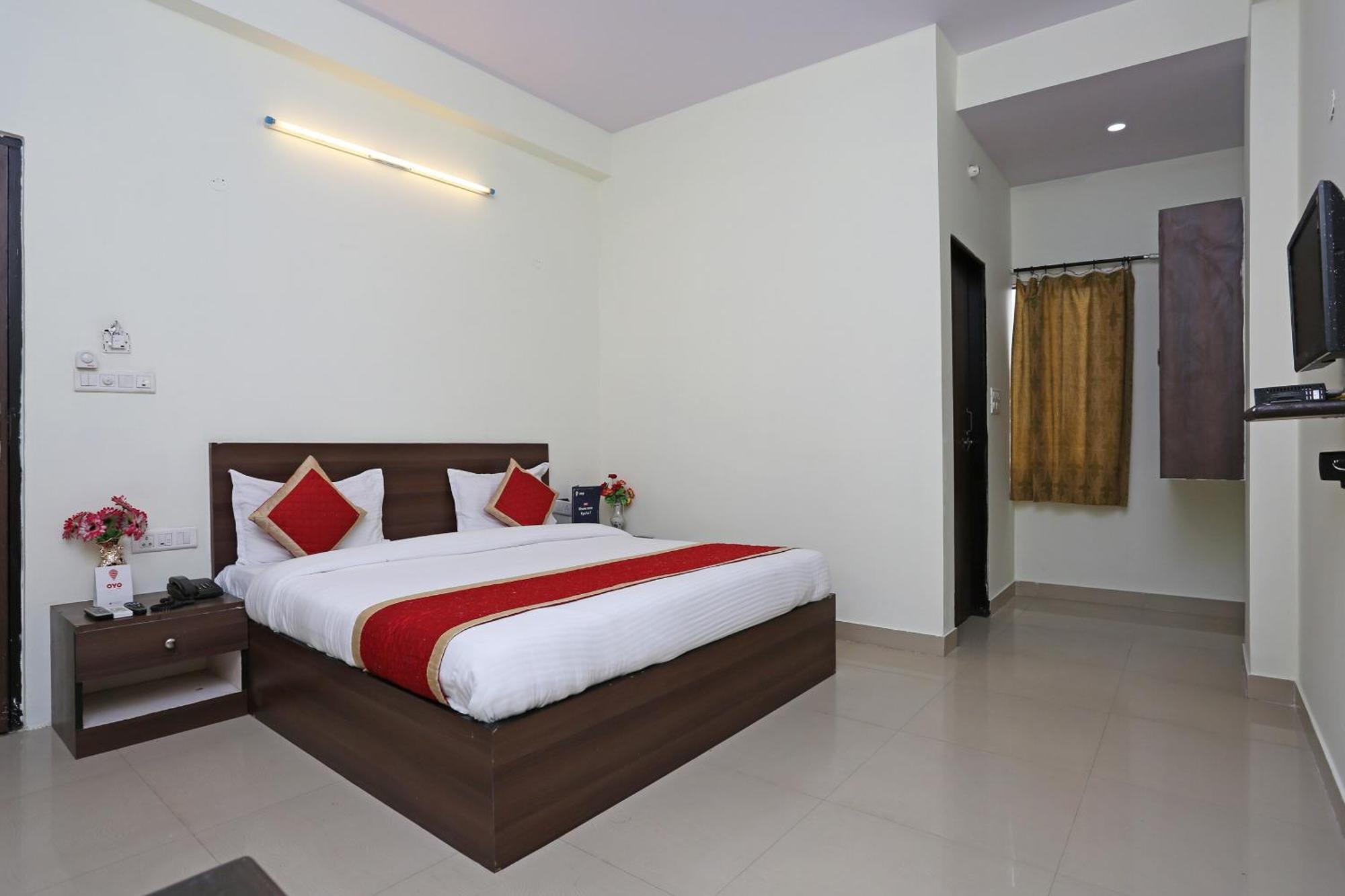 Fabhotel Majestic Heights