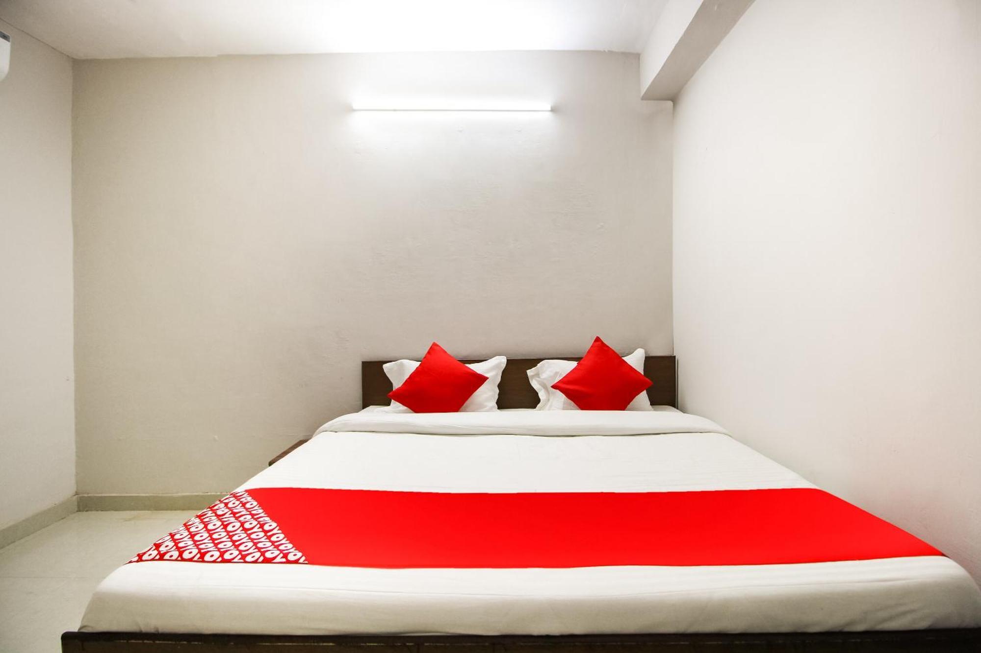 O 64319 Joy Hotel
