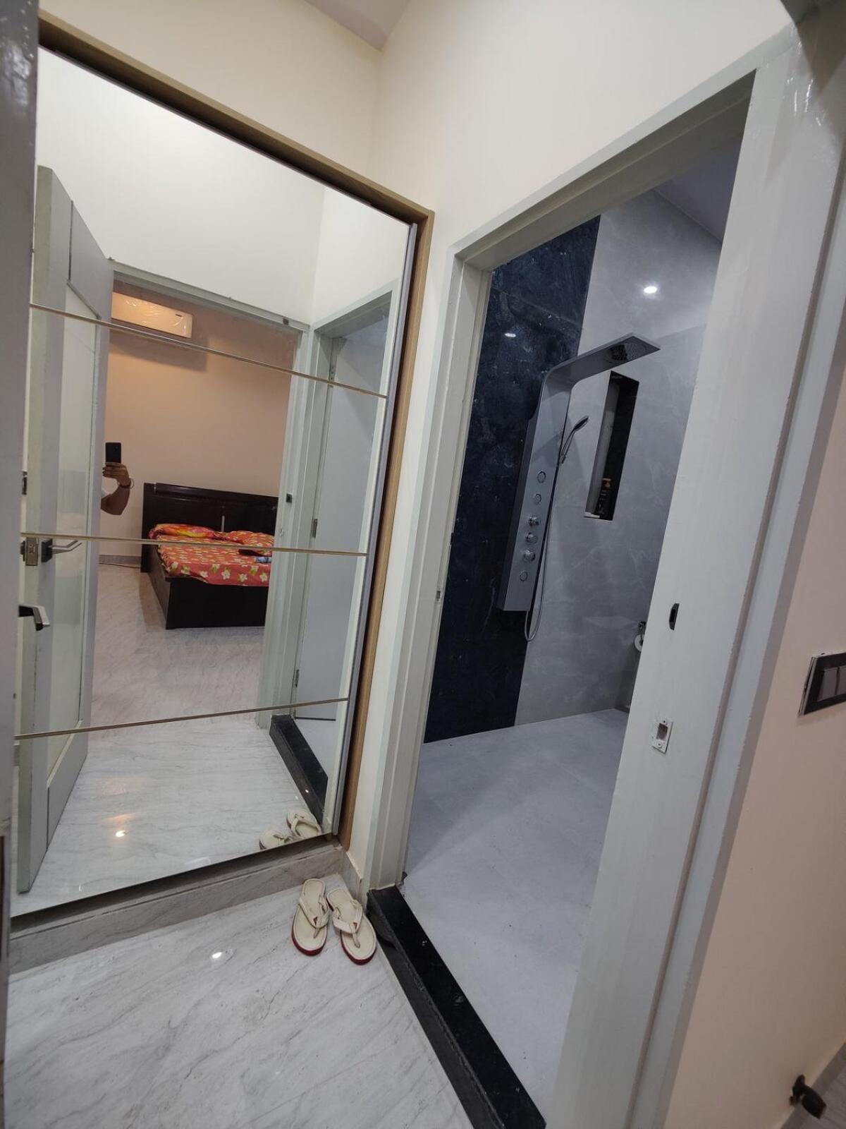 Holiday home Luxurious & Elegant 1bhk Retreat *
