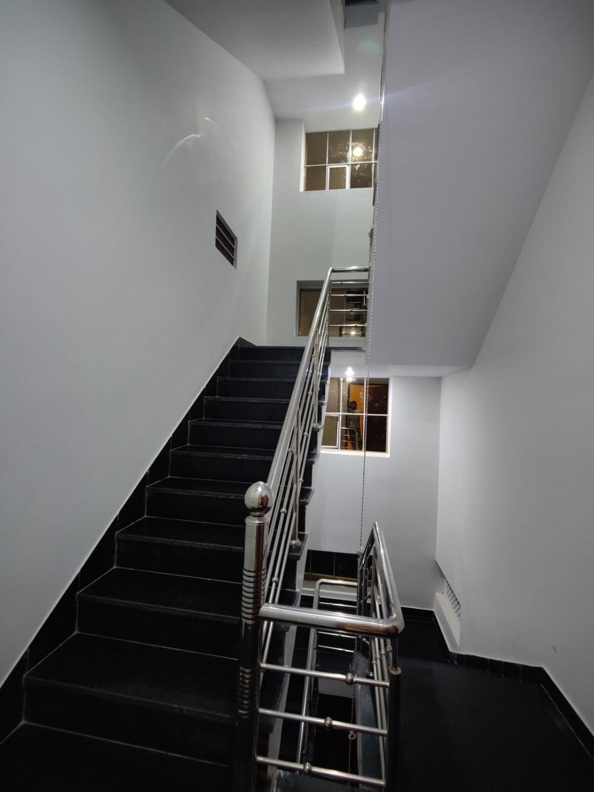 Luxurious & Elegant 1bhk Retreat *