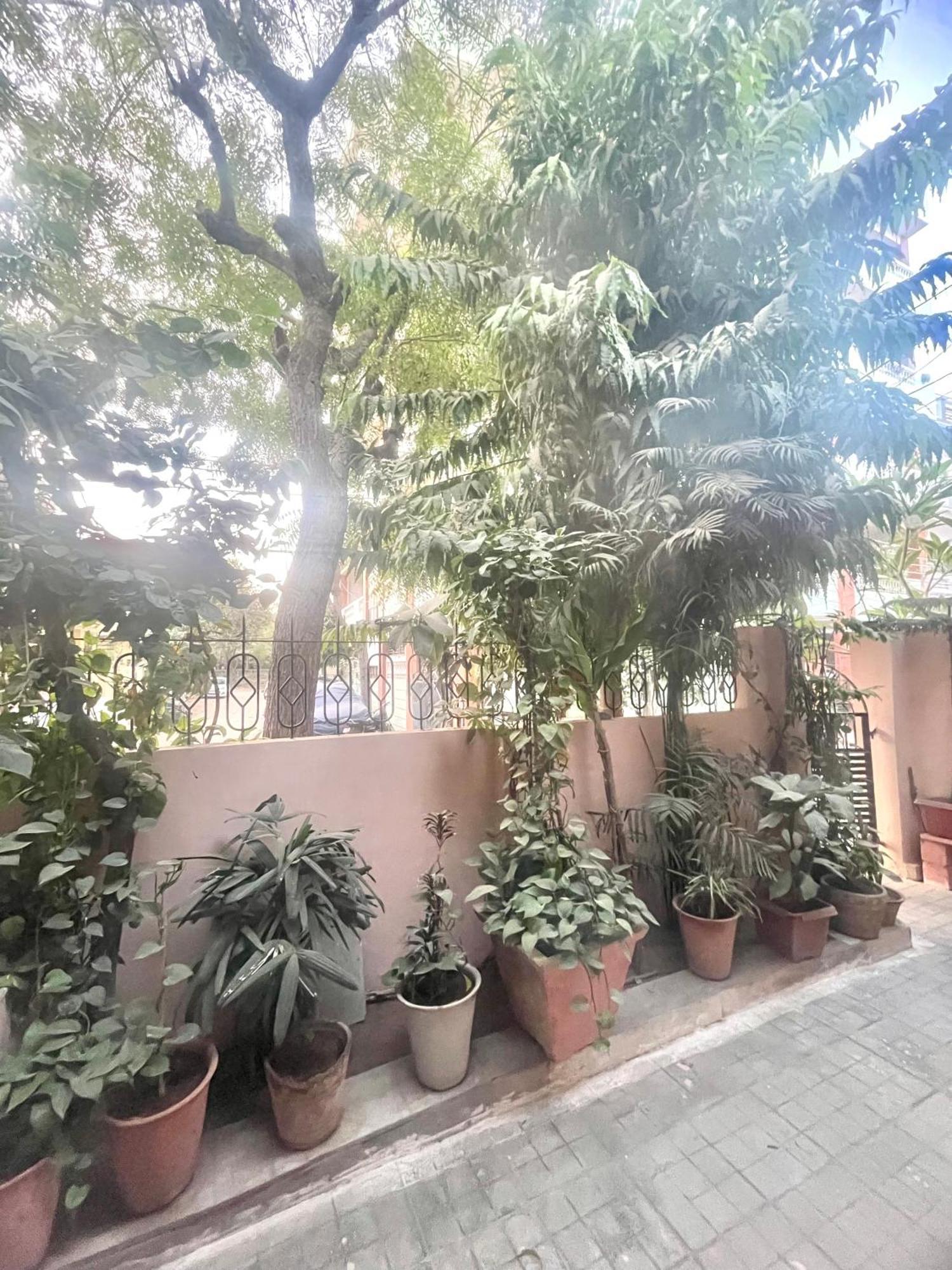 Holiday home Zenroofs- 4 Bhk In Centre *
