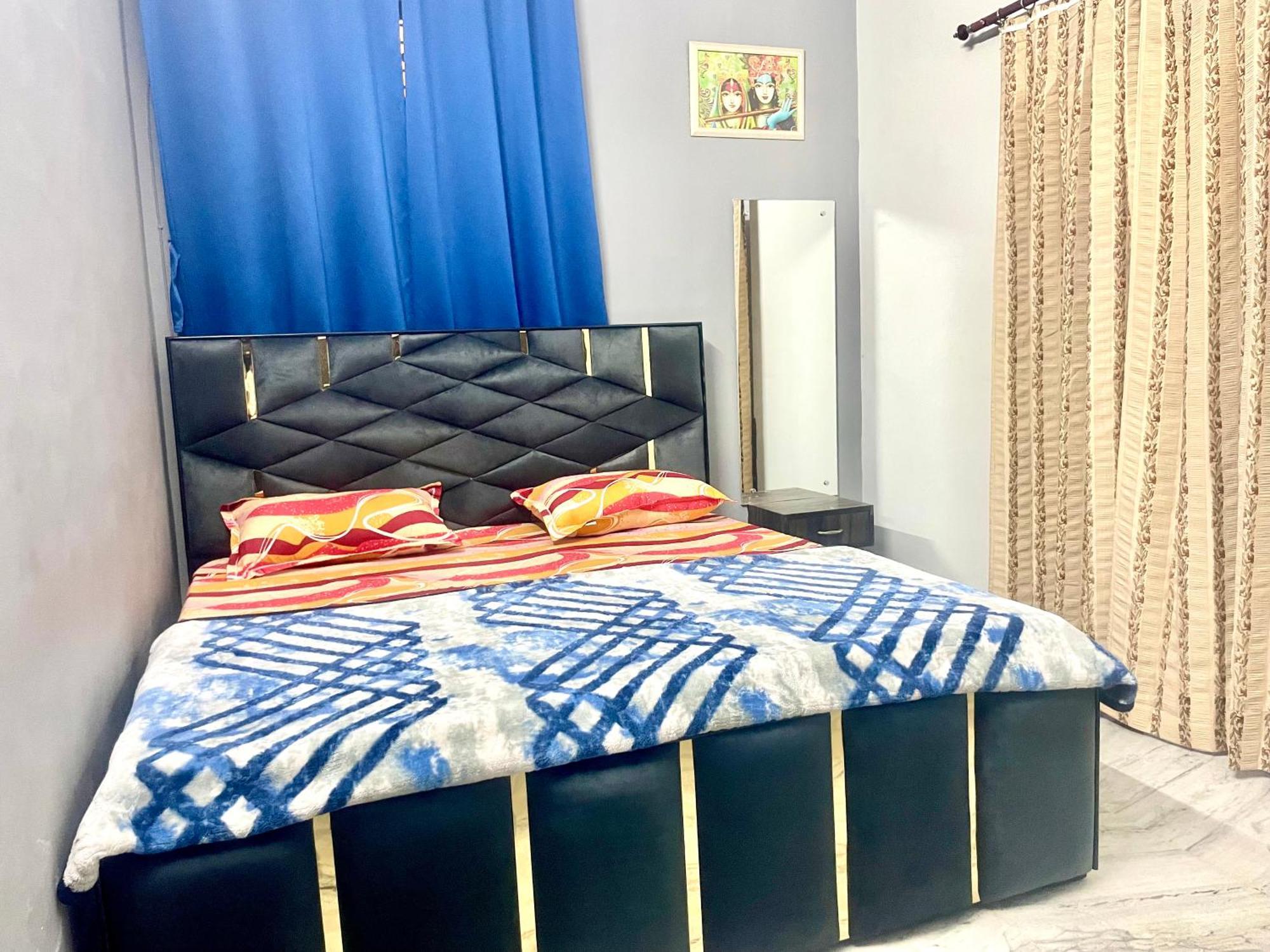 Zenroofs- 4 Bhk In Centre * Jaipur