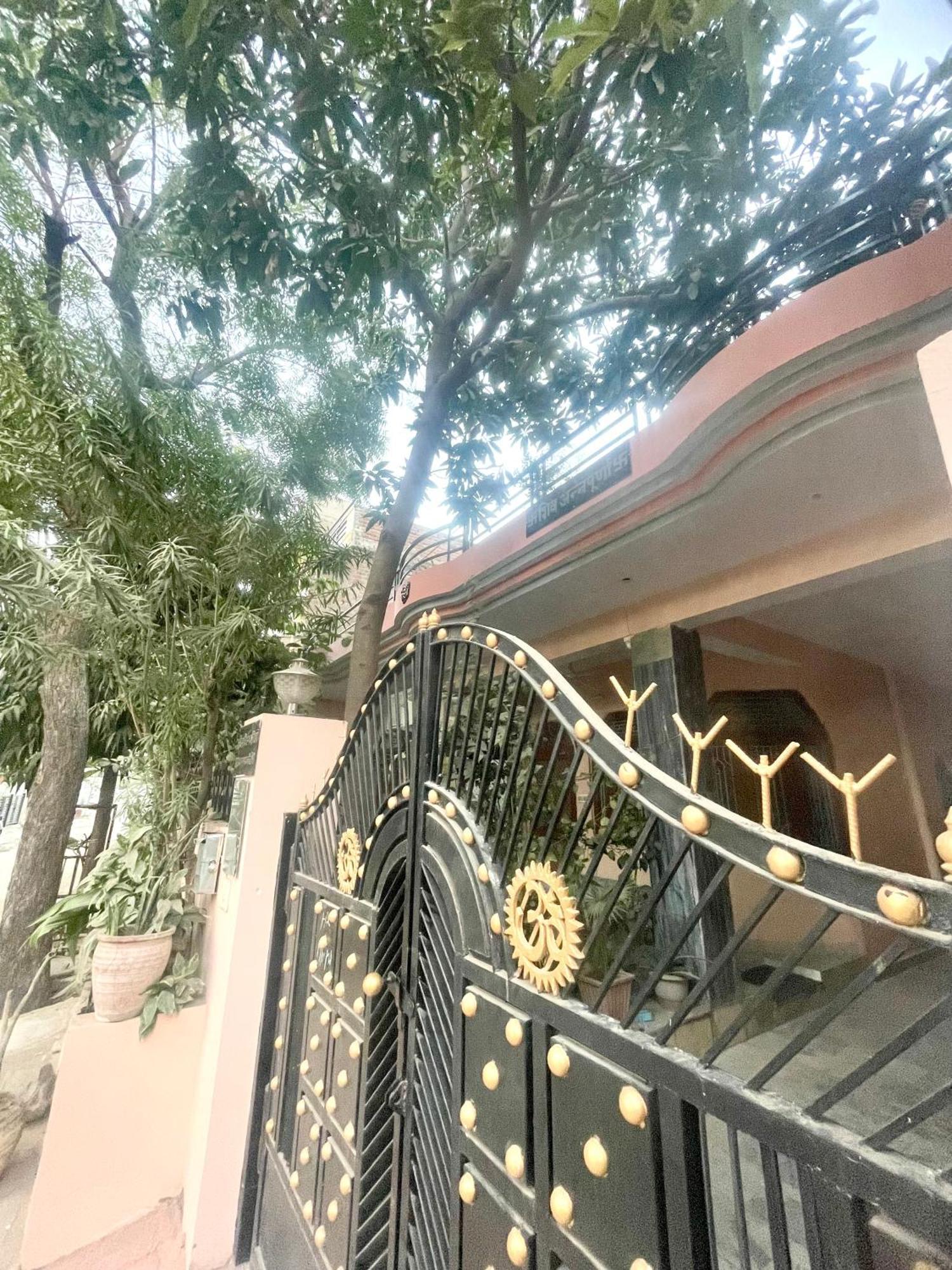 Zenroofs- 4 Bhk In Centre Holiday home *