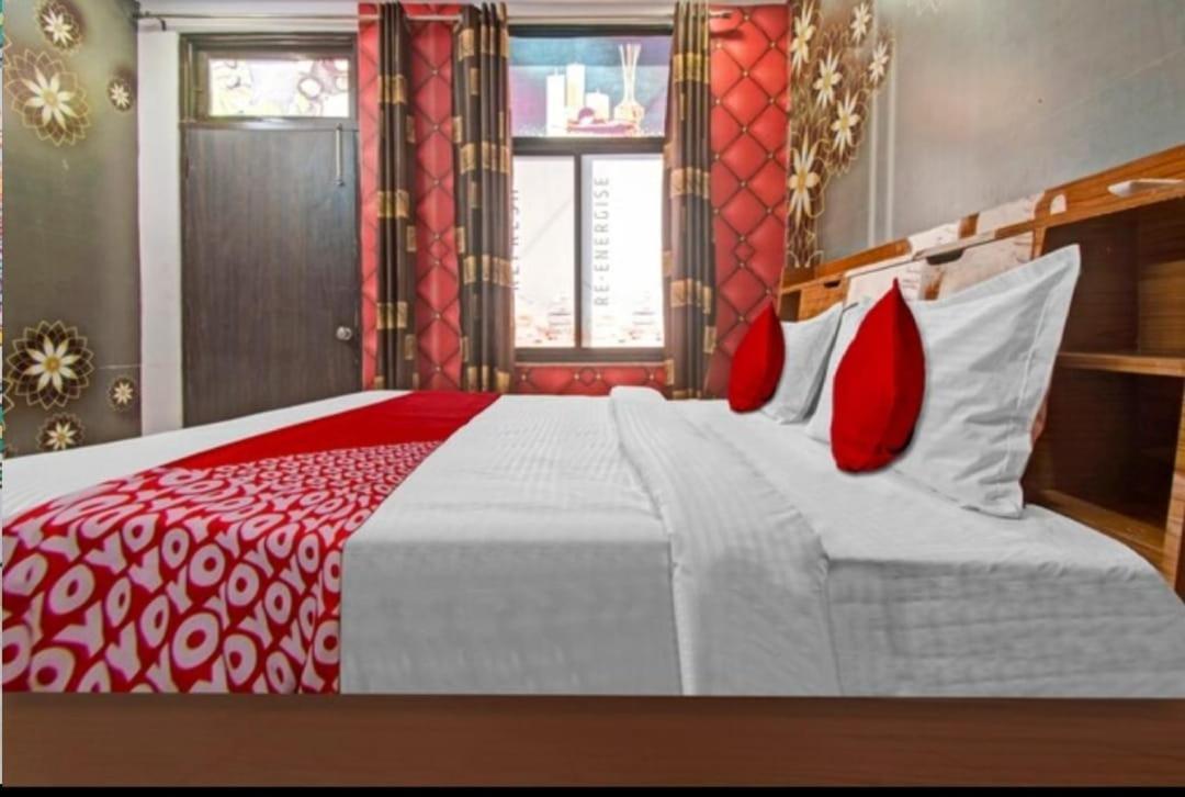 Hotel Rawat Palace