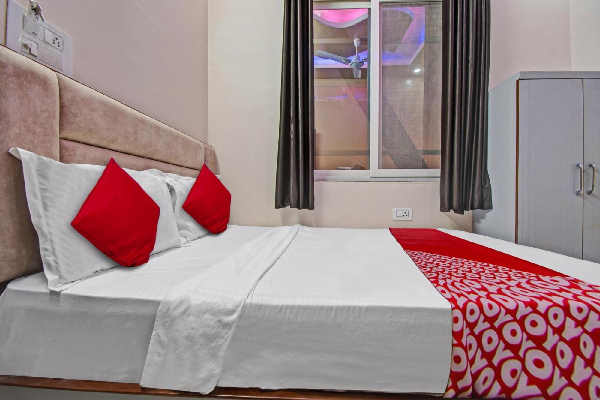 Hotel O Krishna Palace 3*