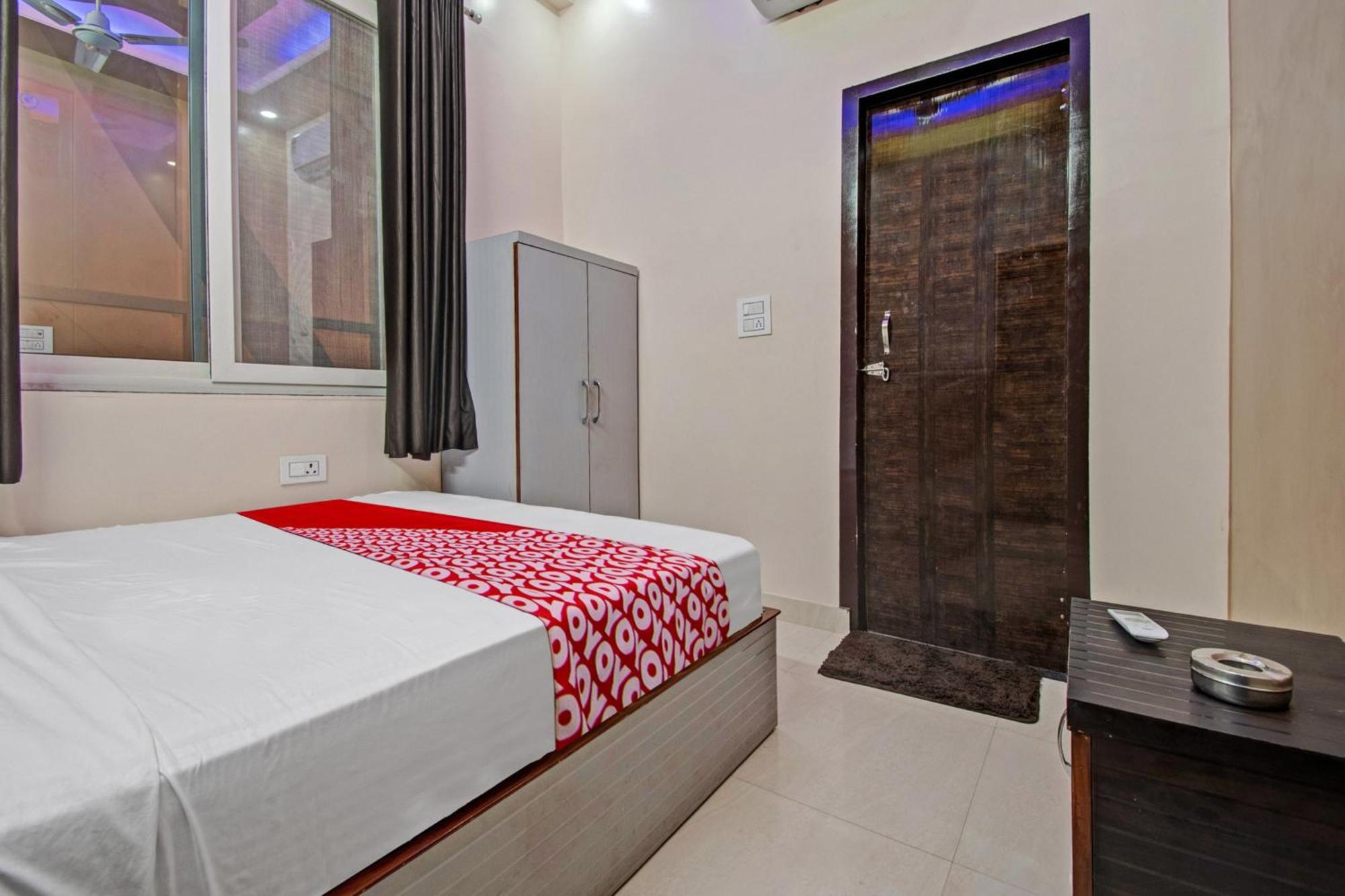 Hotel O Krishna Palace 3*