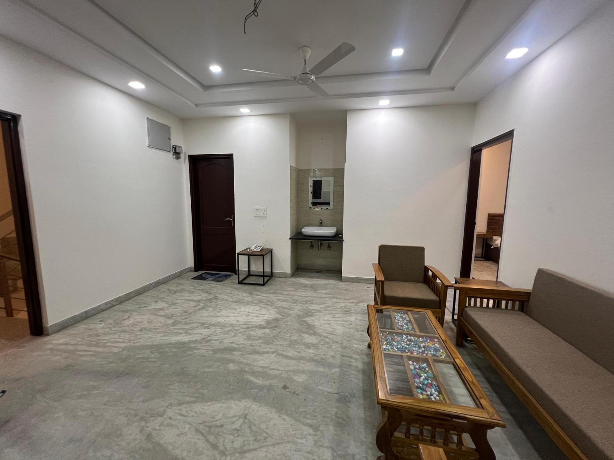 Hotel Suryavanshi Palace Jaipur