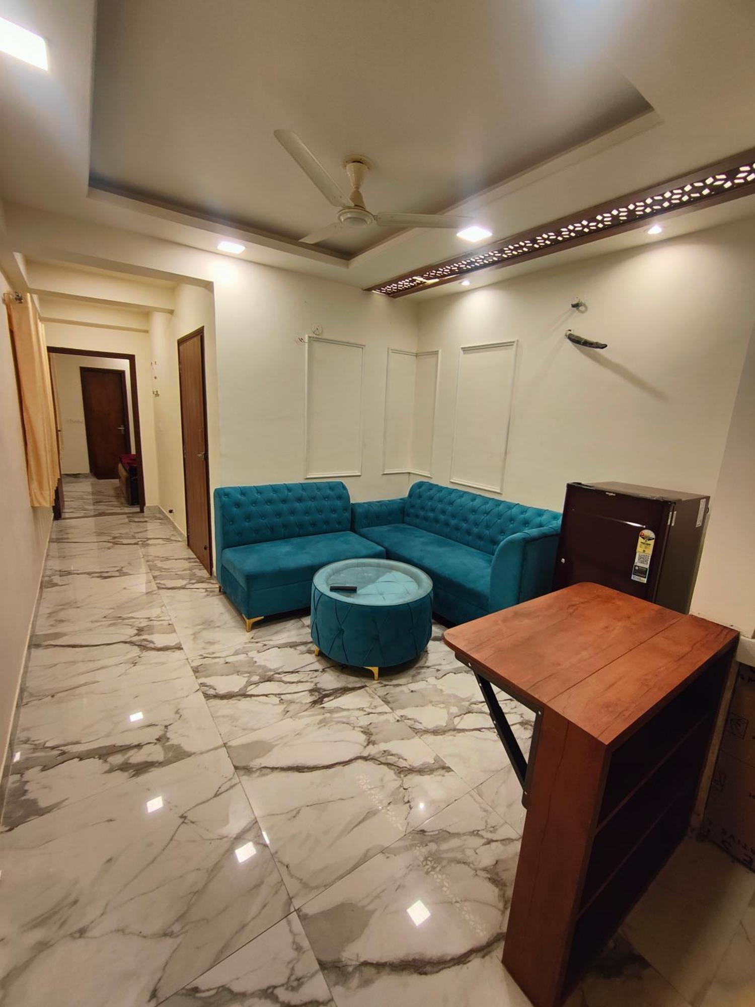 A Spacious 2bhk With 2 Apartment