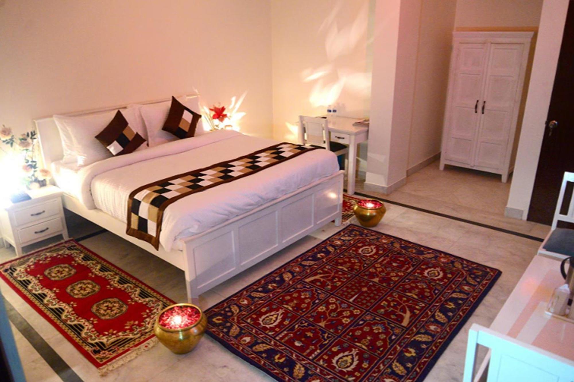 Dior Near Jal Mahal, Hotel Jaipur