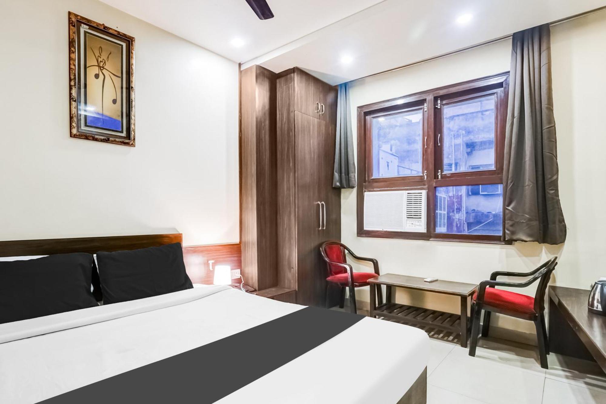 Super Collection O Sindhi Camp Hotel Jaipur