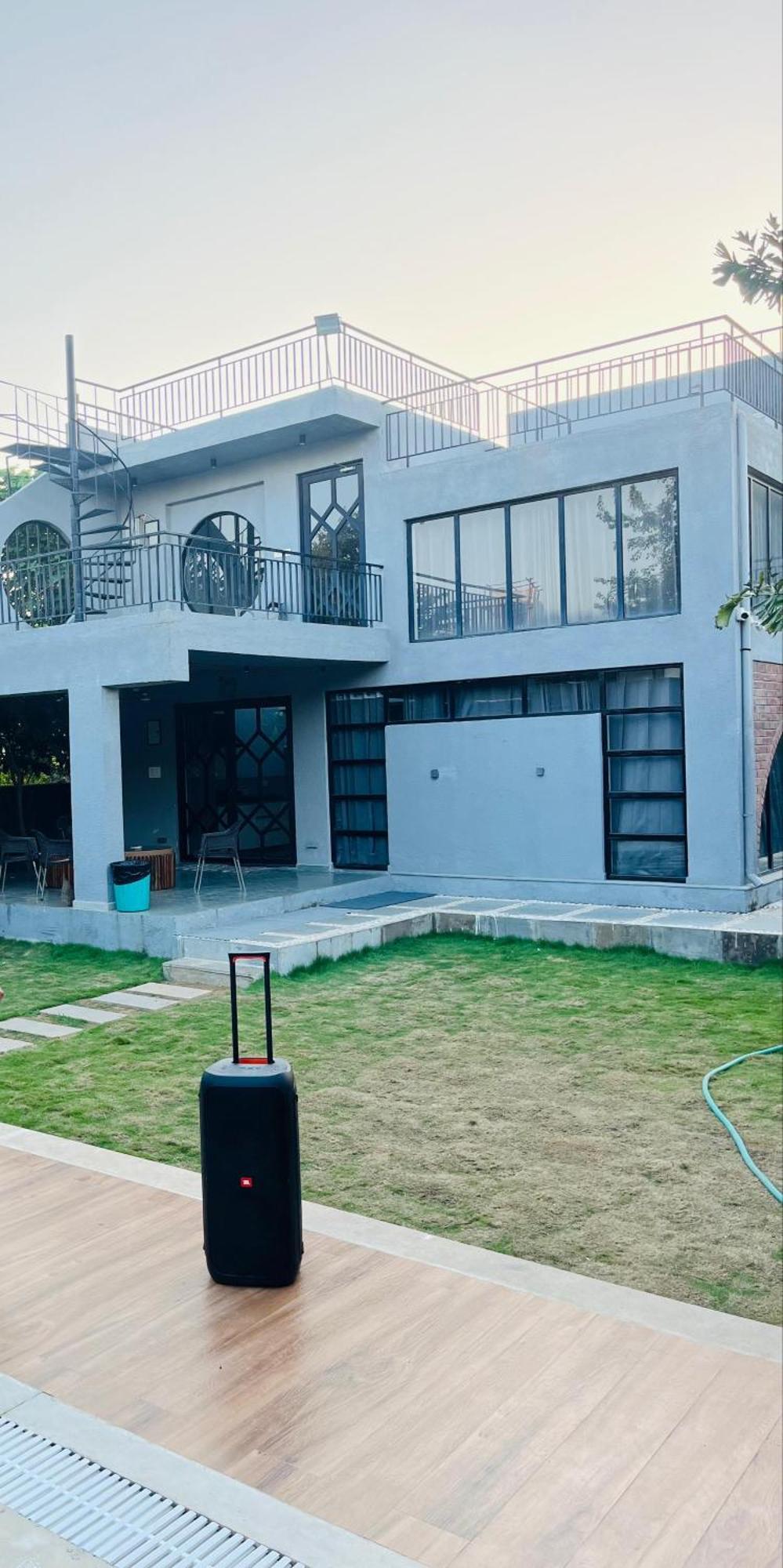 The Greystone Villa *