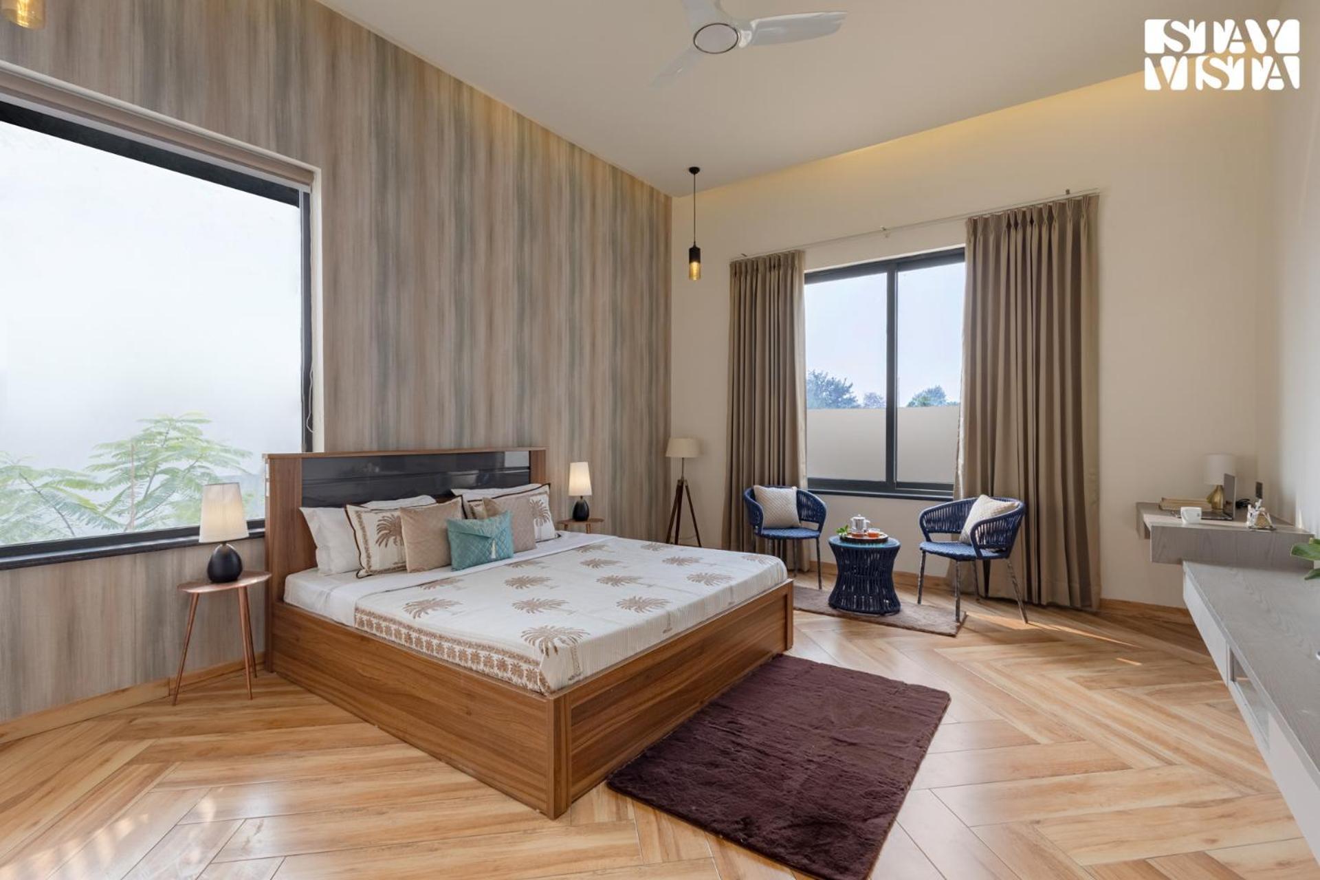 Stayvista At Priana - A Luxury Pool With Jacuzzi & Gym Jaipur