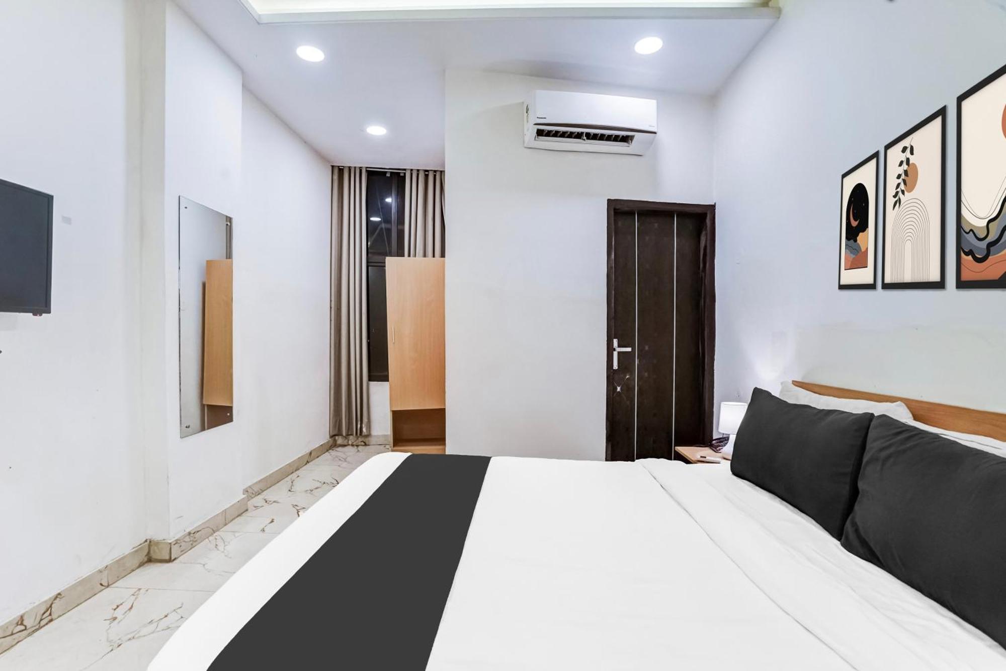 Hotel Super Townhouse Jagatpura Jaipur