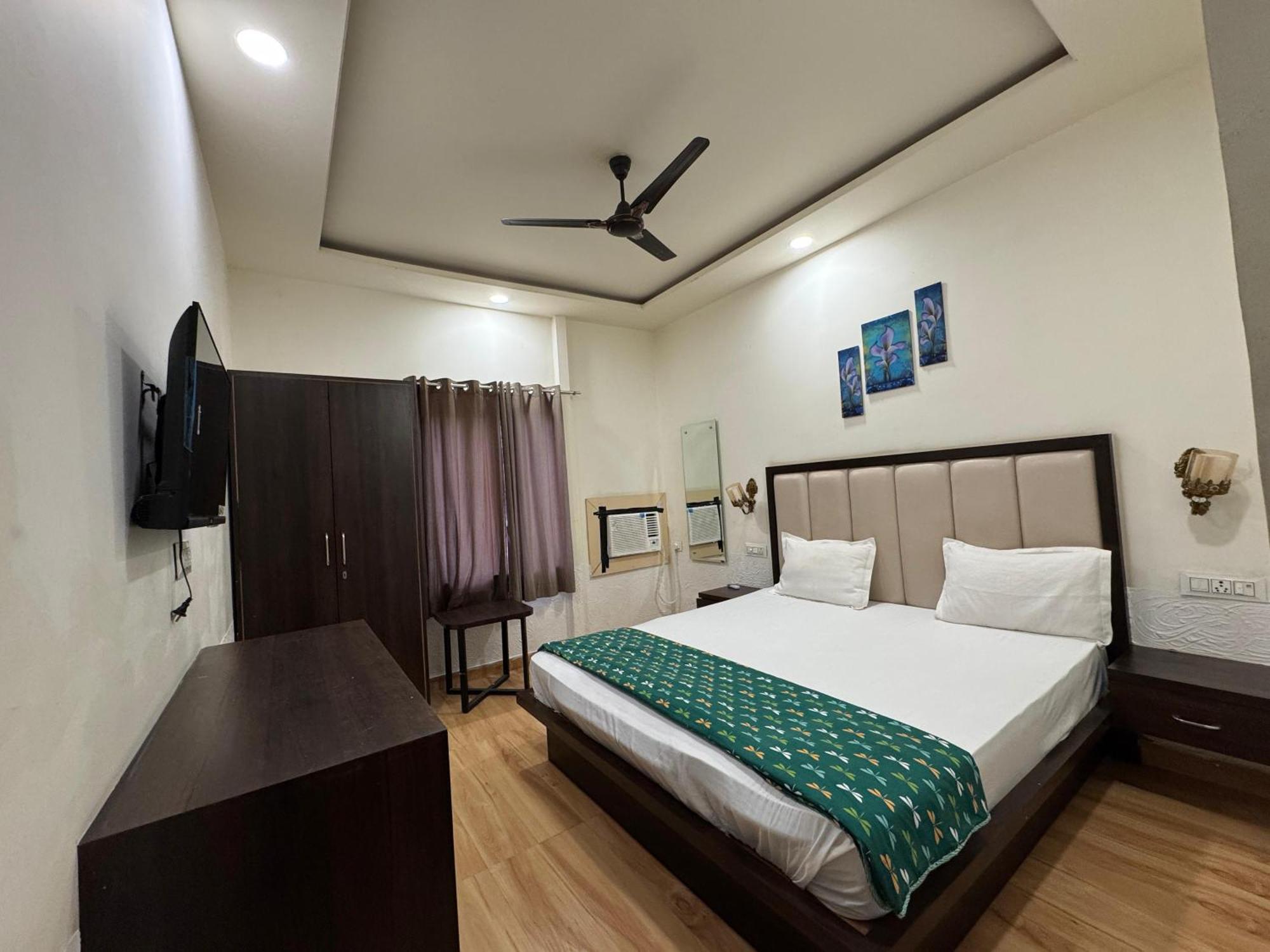 The Sparkle Farm House Farm stay Jaipur