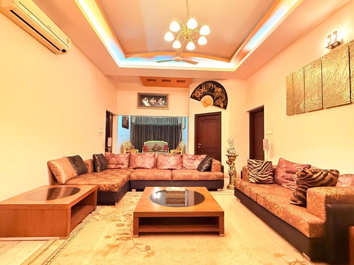 Palm Mansion By Palm Leisure Villa *