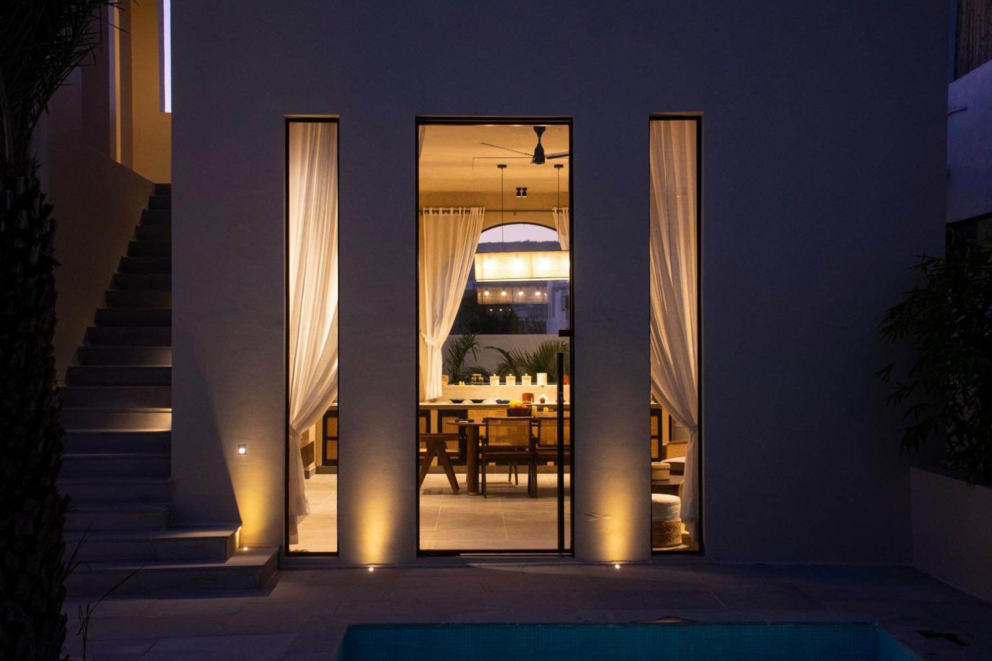 Rawstone Luxury