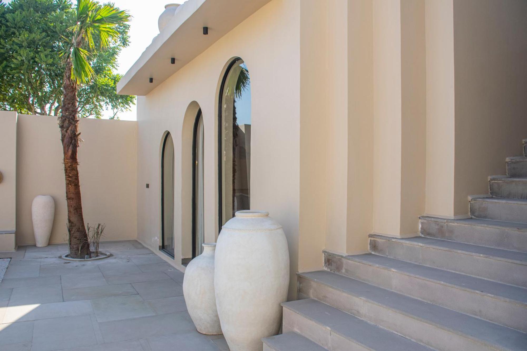 Rawstone Luxury *
