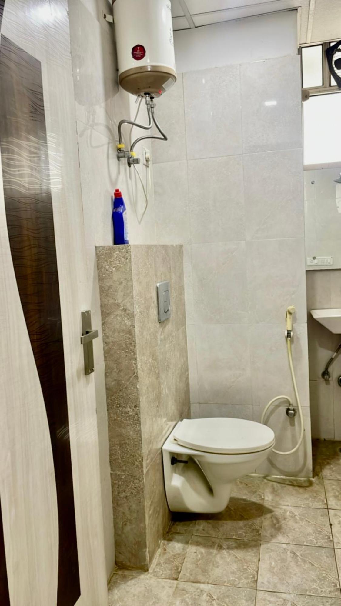 Zenroofs- Homely 2bhk Jaipur