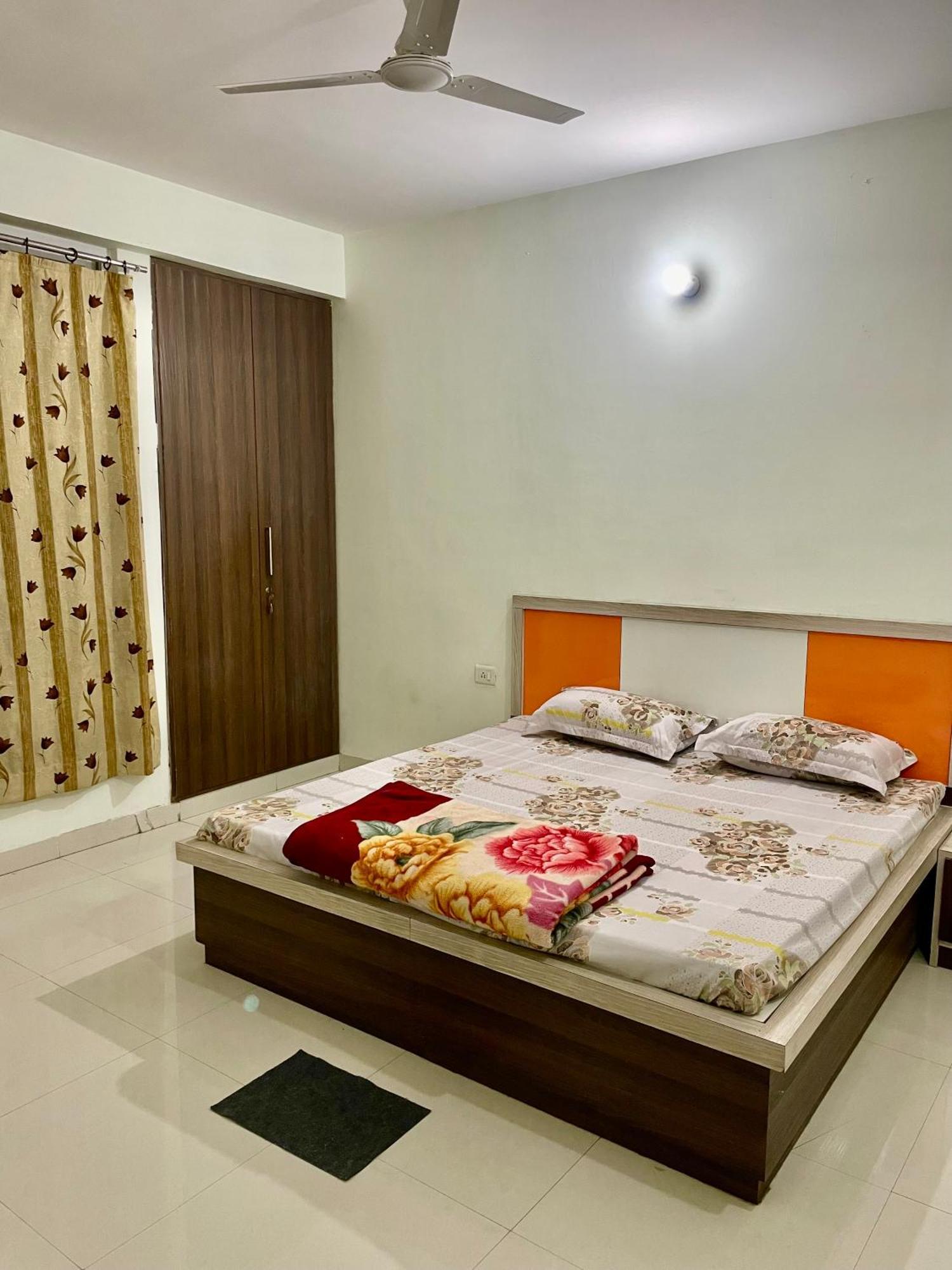Apartment Zenroofs- Homely 2bhk *