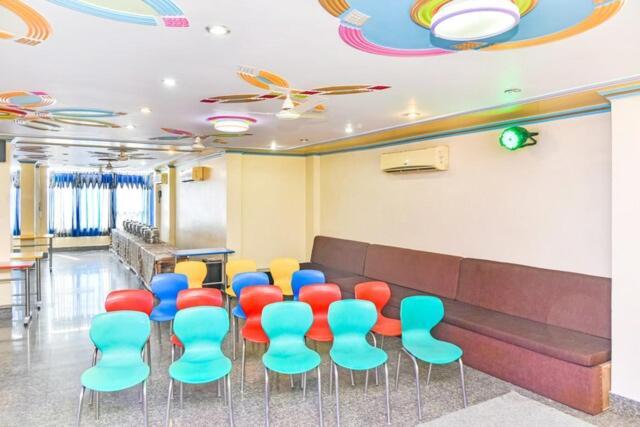 Wild And Restaurant Hotel