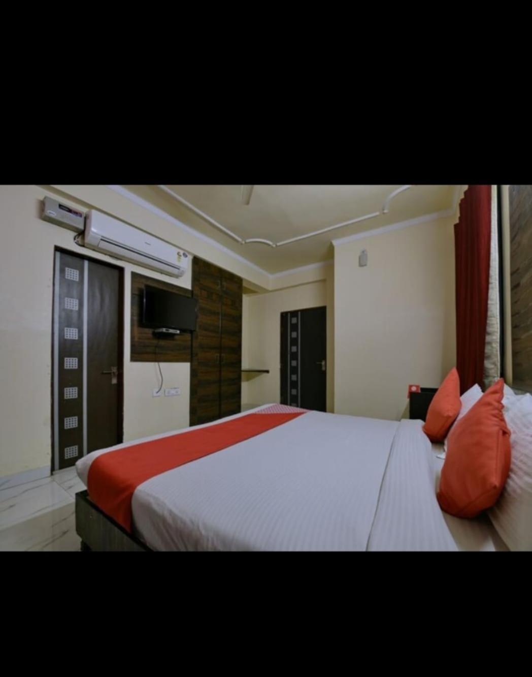 Sky Heights 3* Jaipur