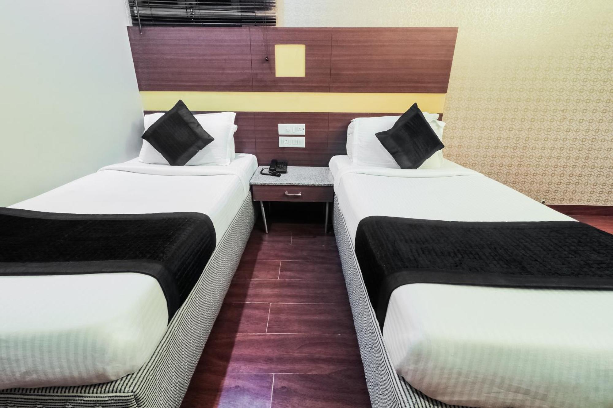 Hotel Townhouse Oak Krishna Nagar Formerly Aqua 4*
